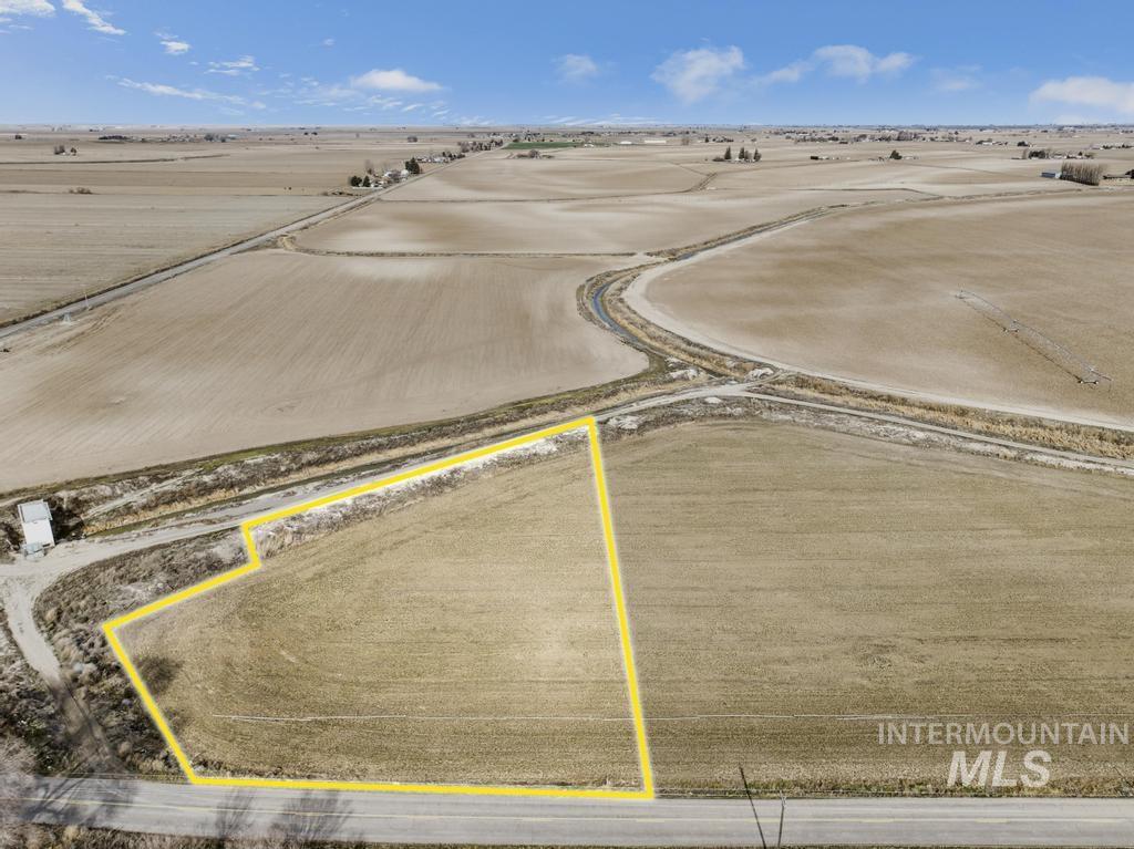 Parcel 1 300 South Road Property Photo 1