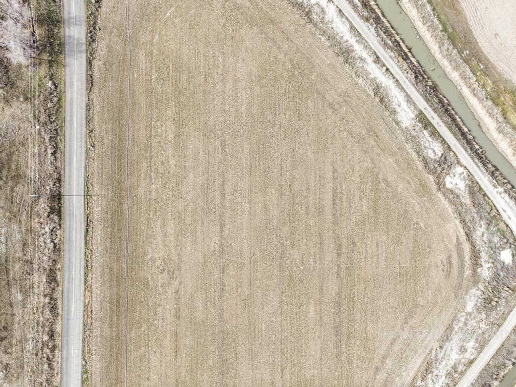 Parcel 2 300 South Road Property Photo 7