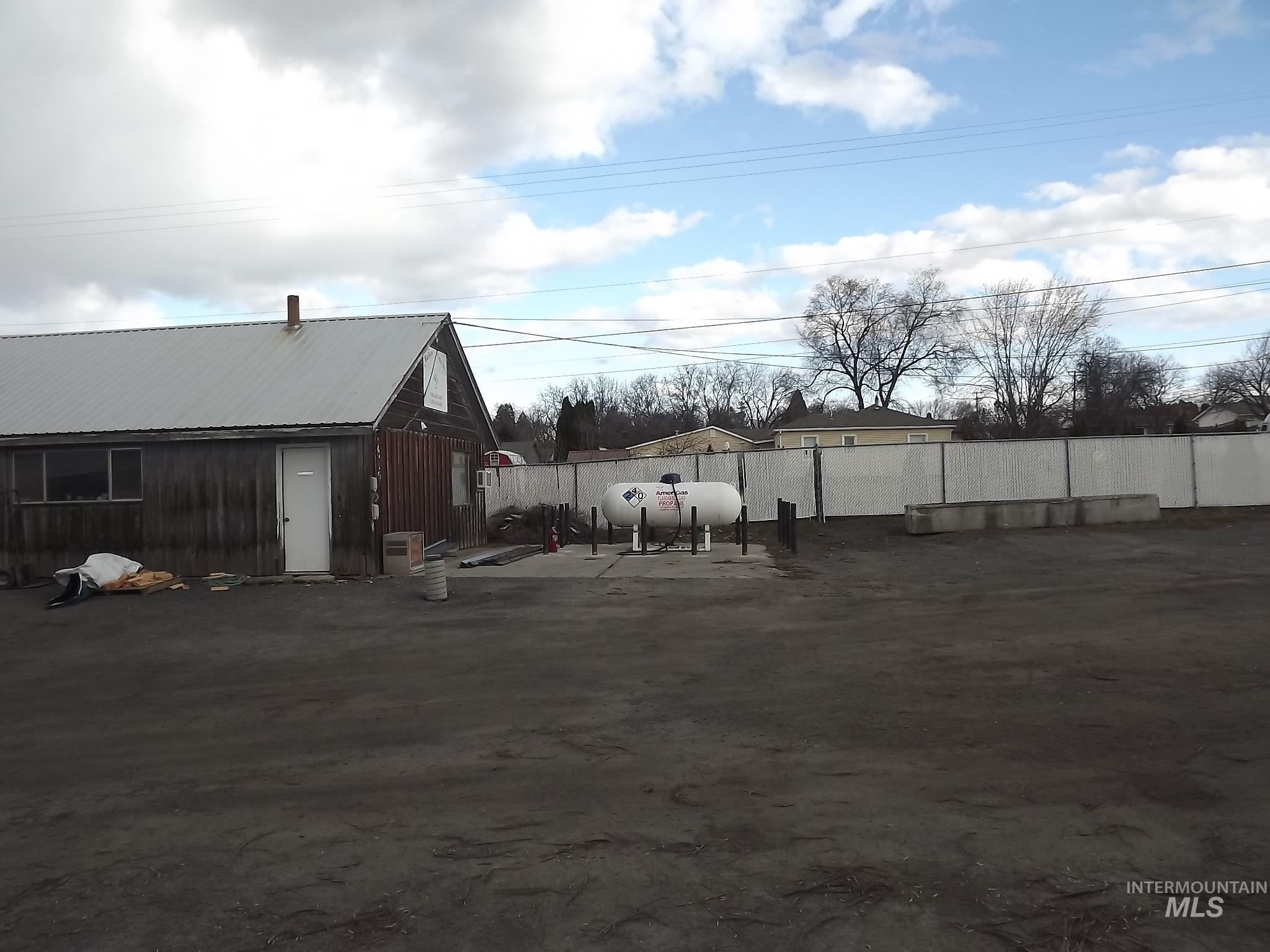 1415 Ripon Avenue Property Photo 1