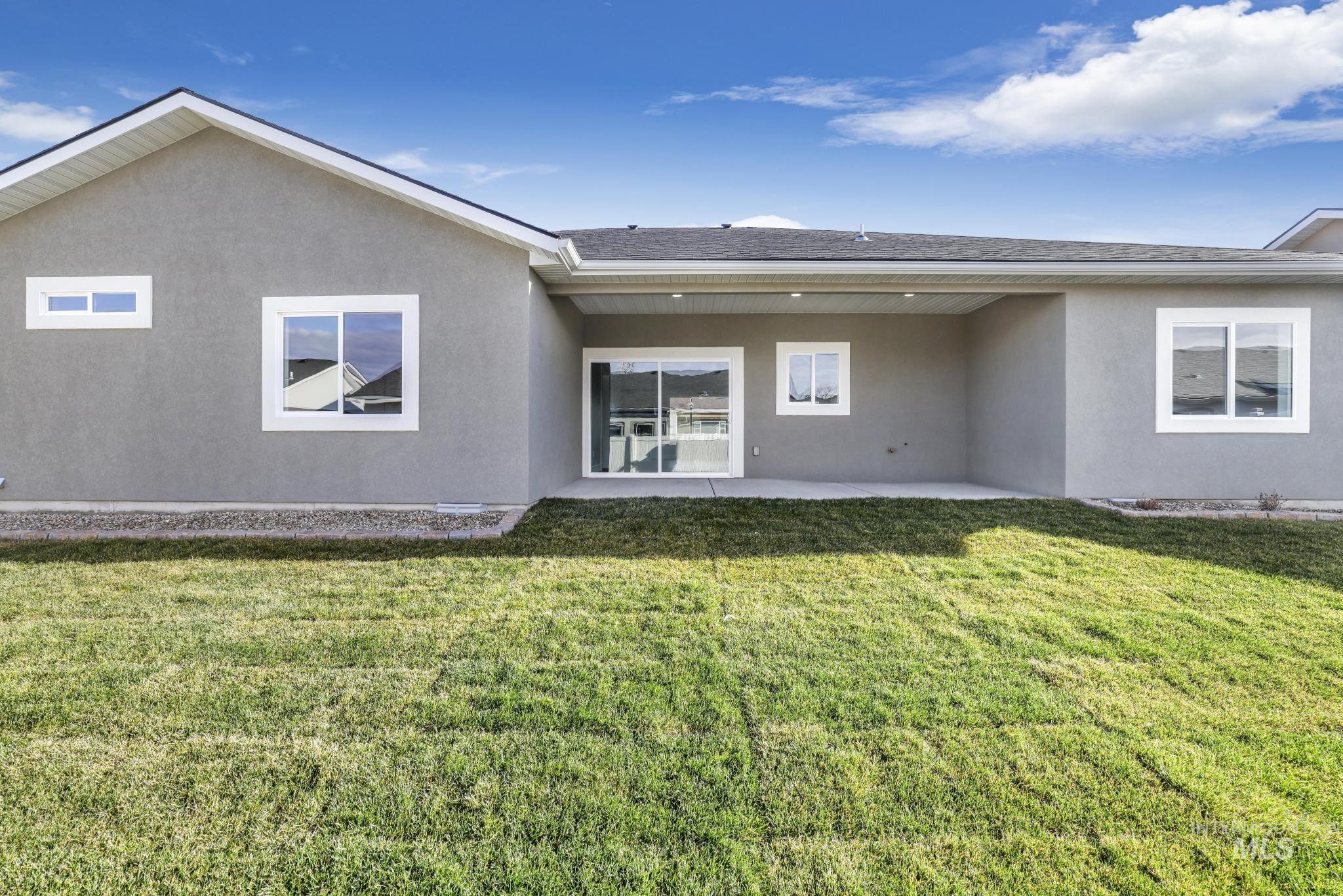 2531b E 3769 N Property Photo 36