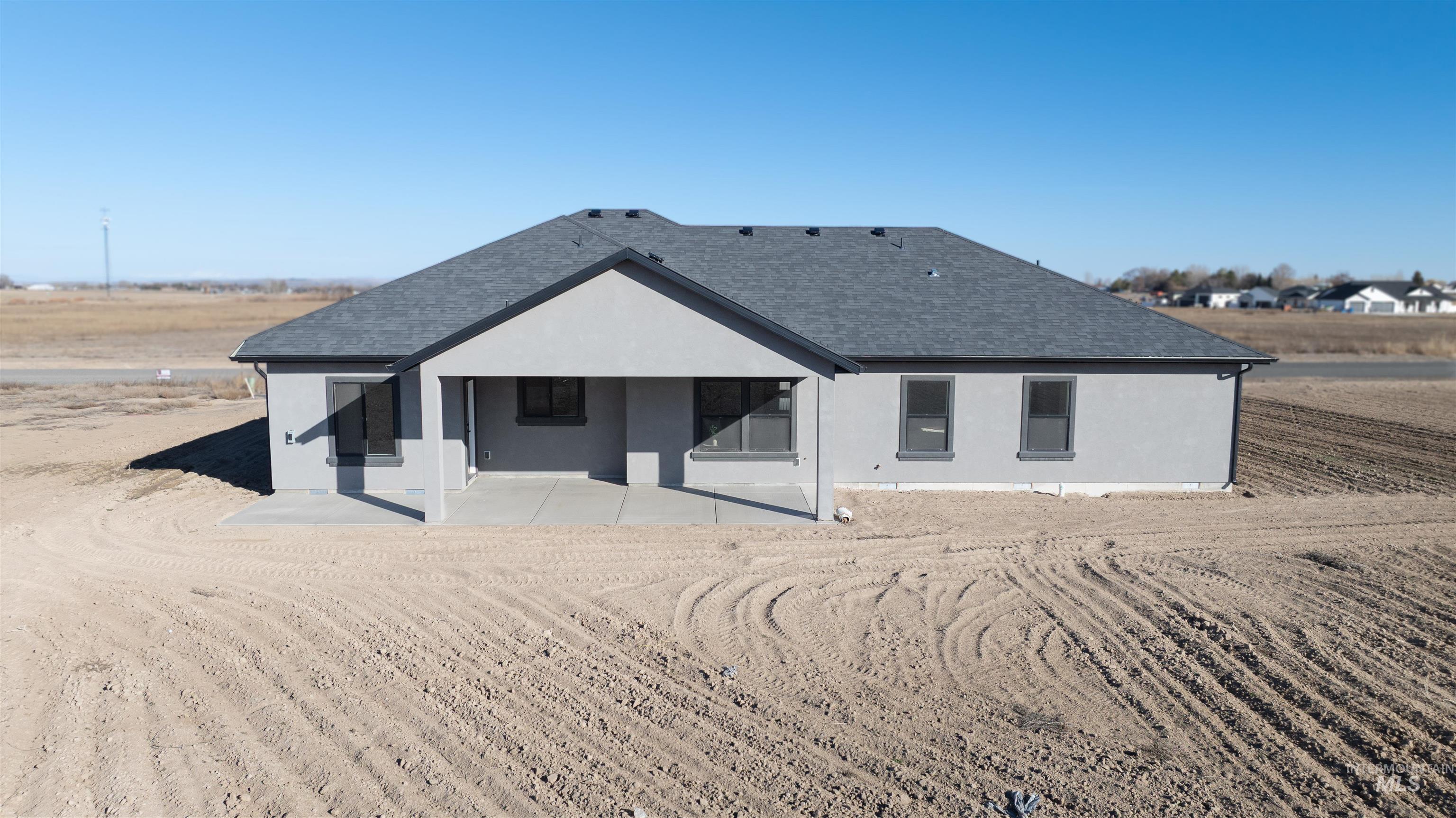 3675 E 3711 N Property Photo 4