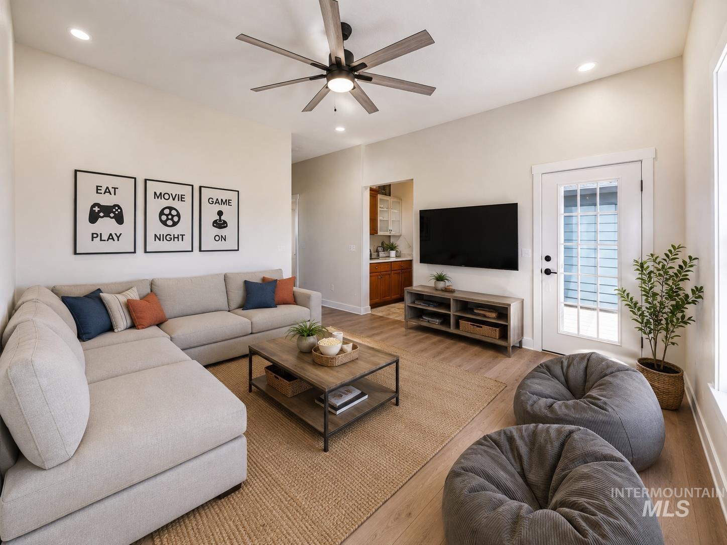 3675 E 3711 N Property Photo 11