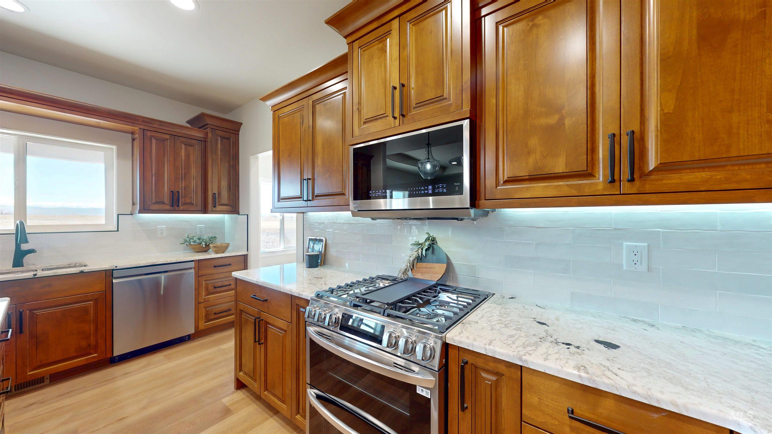 3675 E 3711 N Property Photo 14