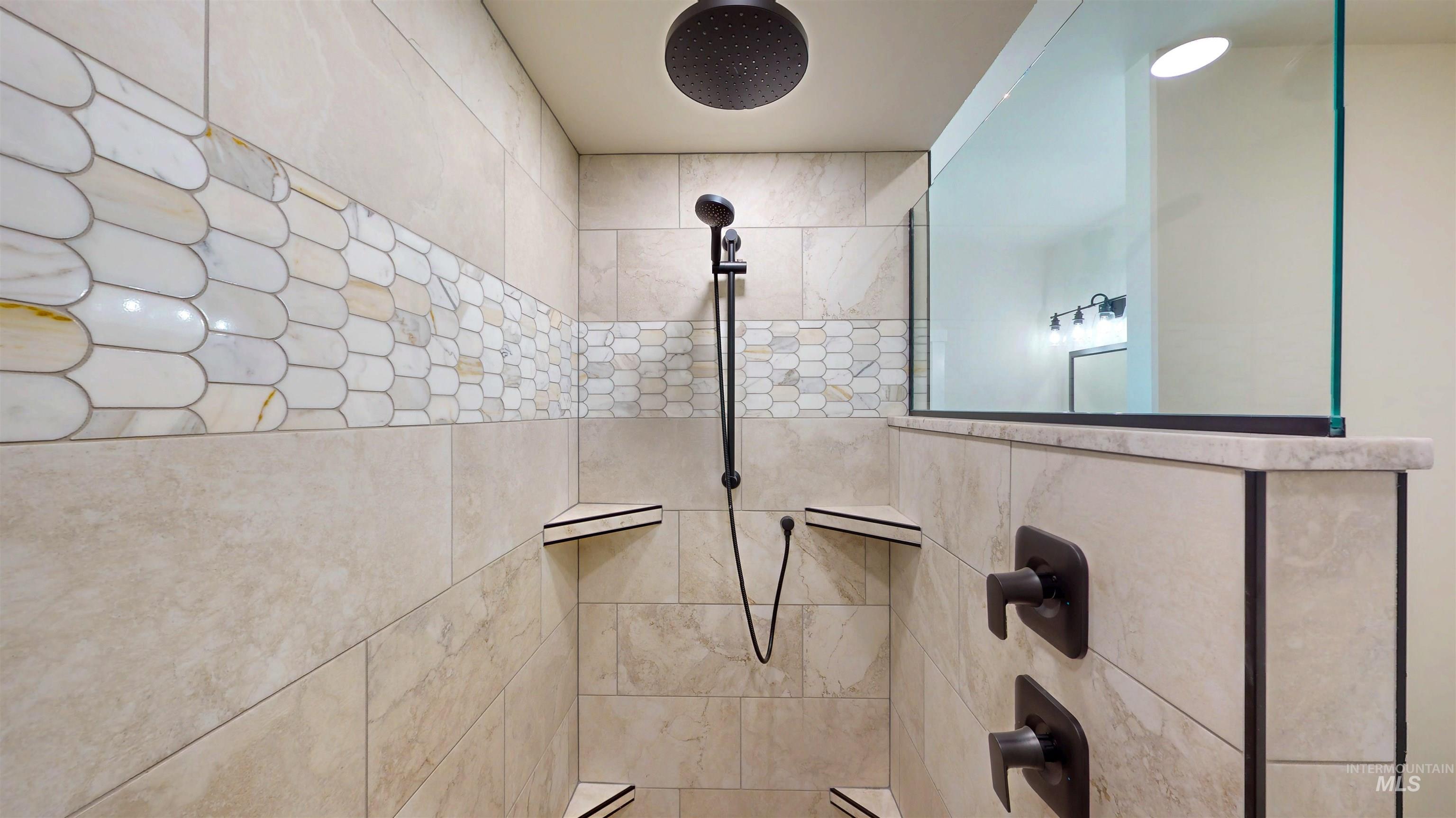 3675 E 3711 N Property Photo 25