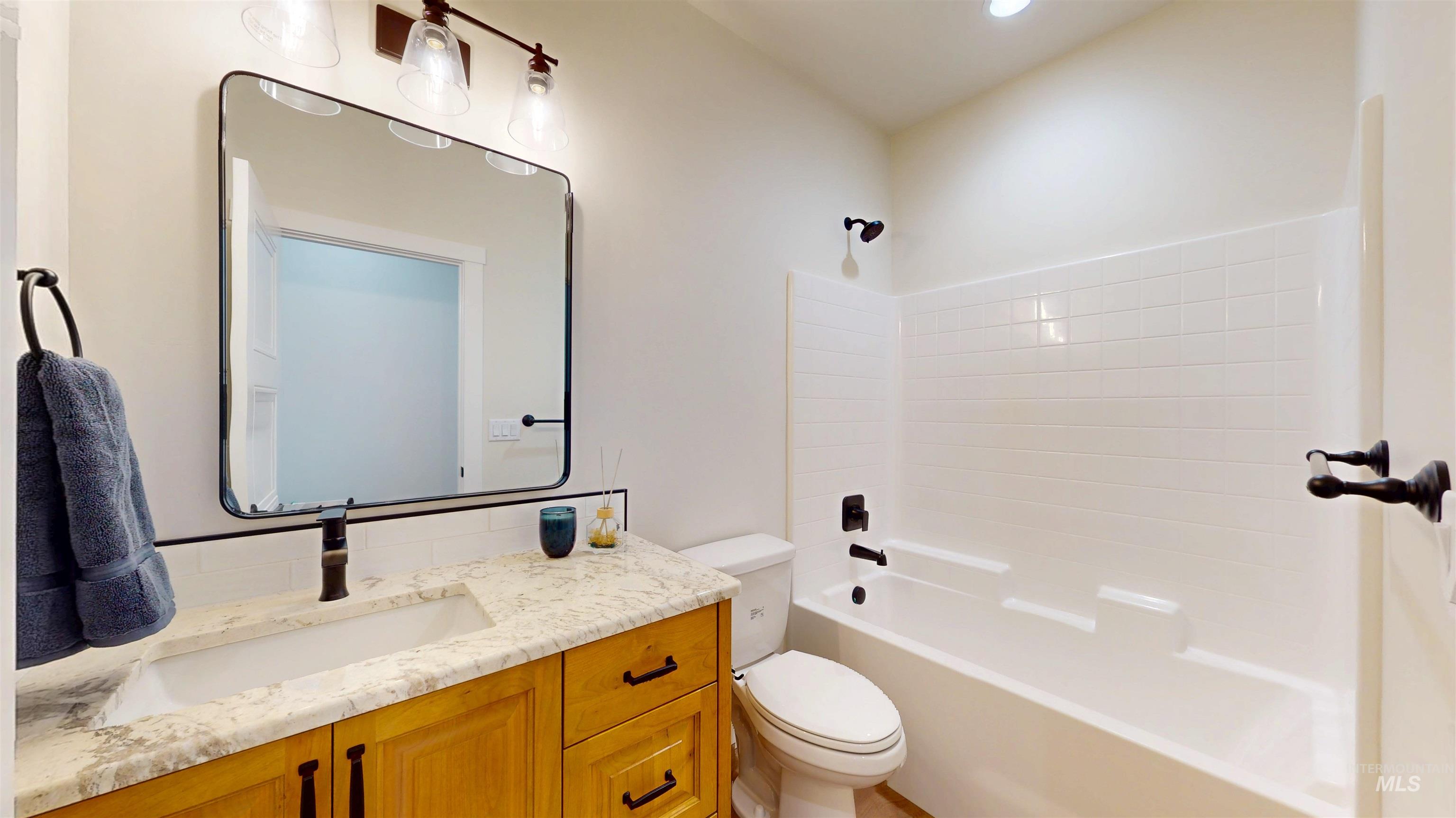 3675 E 3711 N Property Photo 33