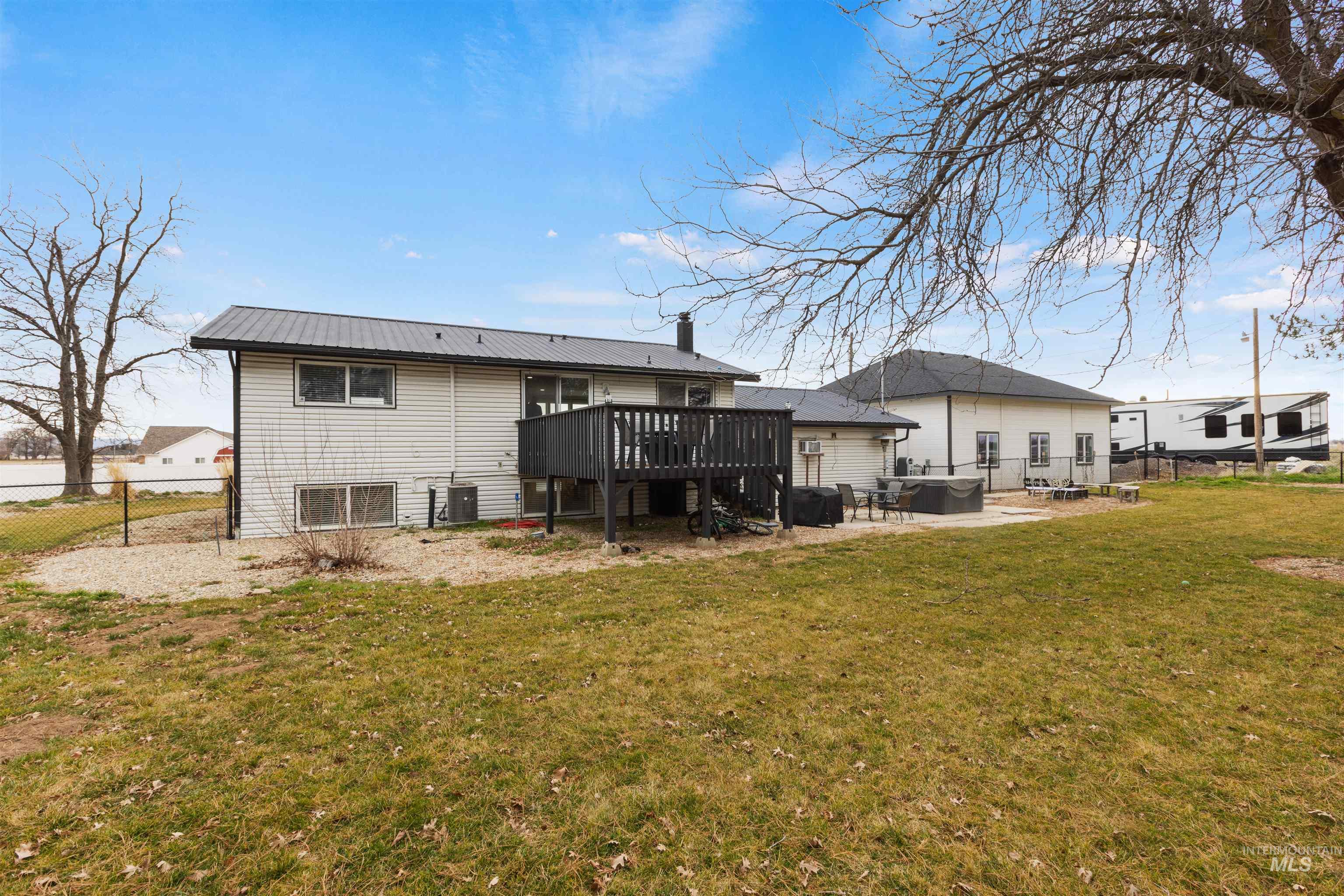 11583 Orchard Ave Property Photo 33