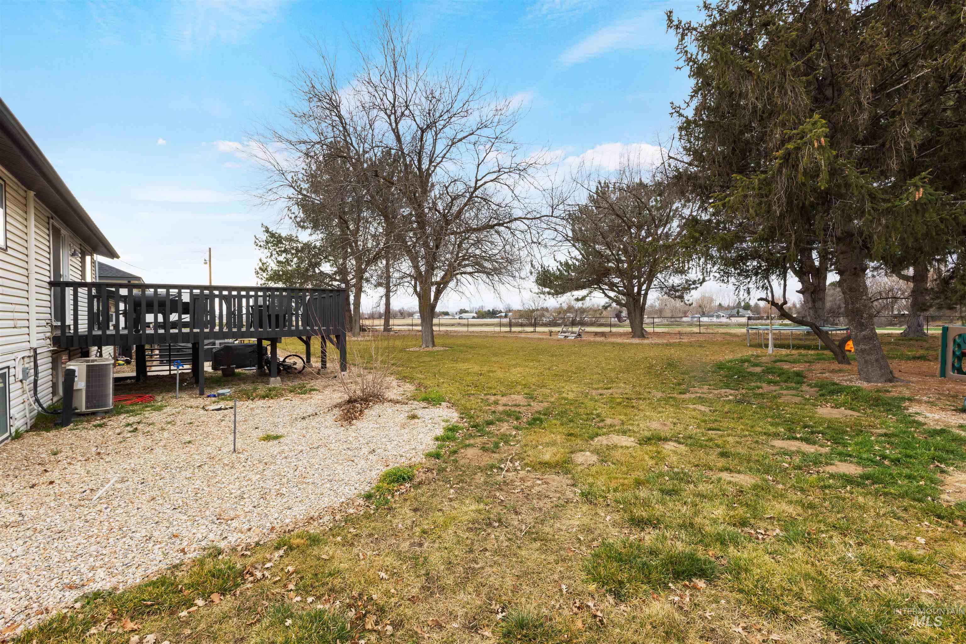 11583 Orchard Ave Property Photo 34