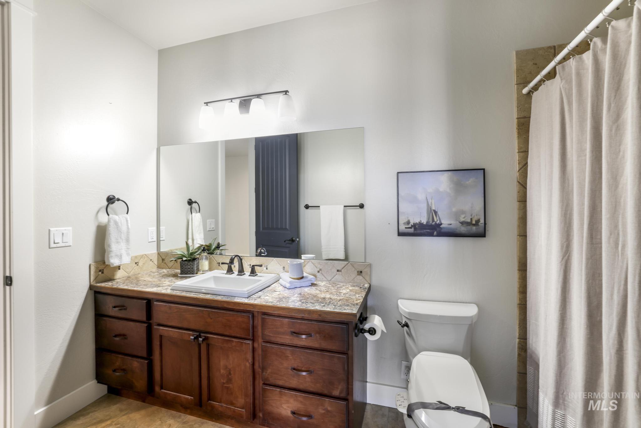 3365 Willow Way Property Photo 32