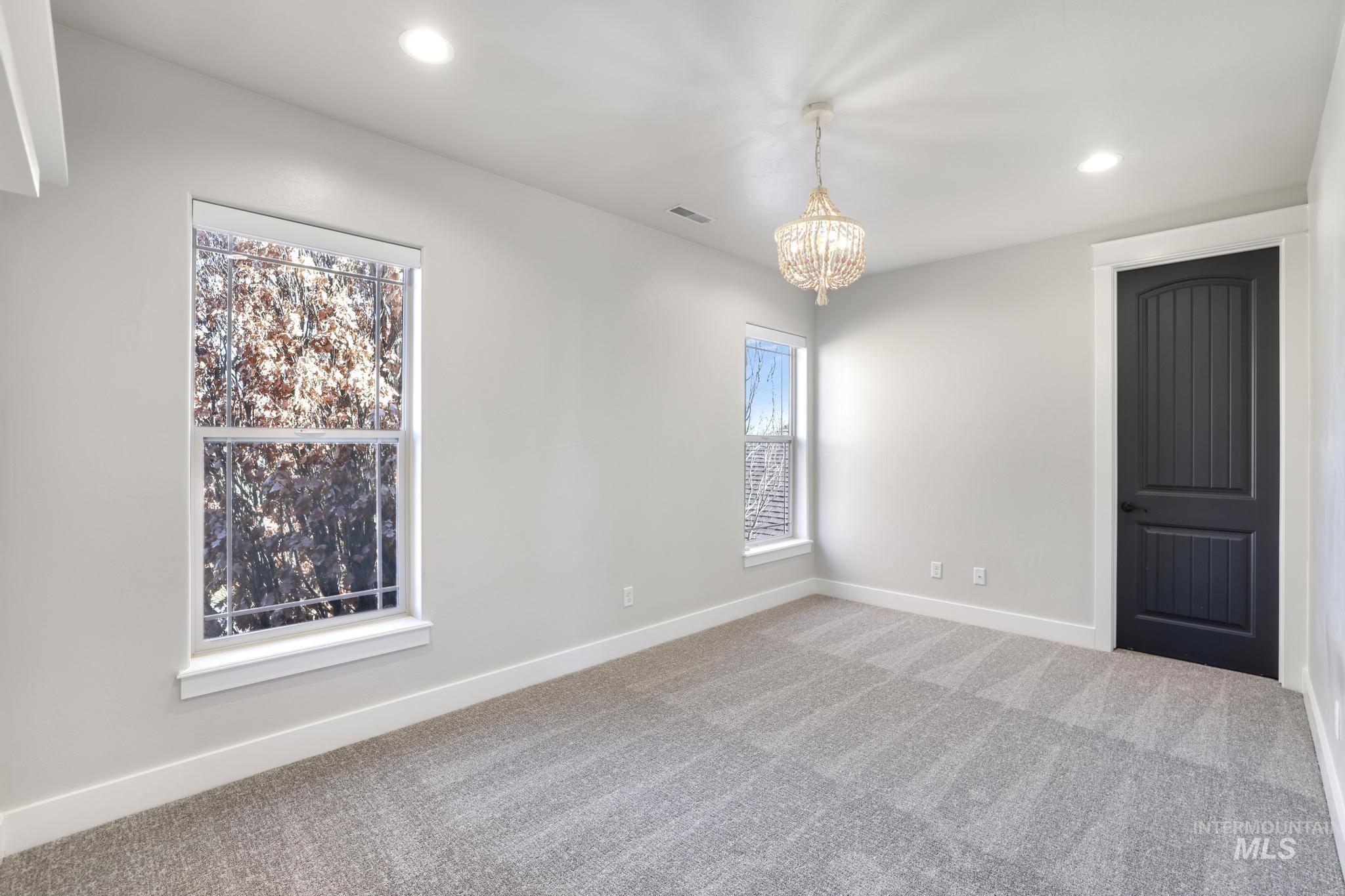3365 Willow Way Property Photo 33