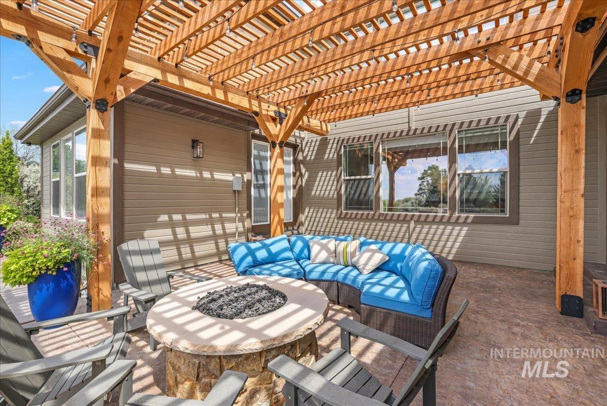 3365 Willow Way Property Photo 42