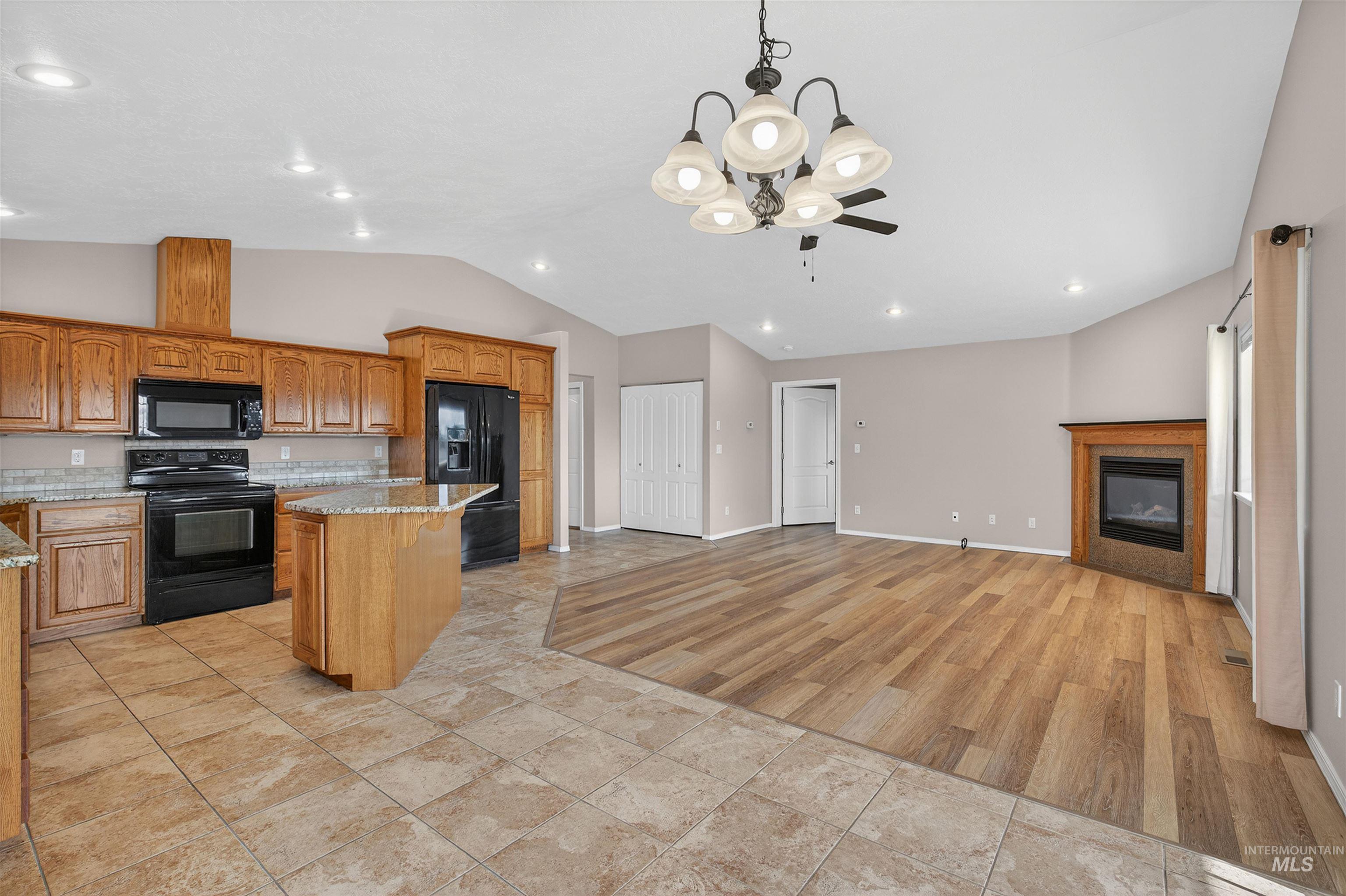3524 10th Street Property Photo 6