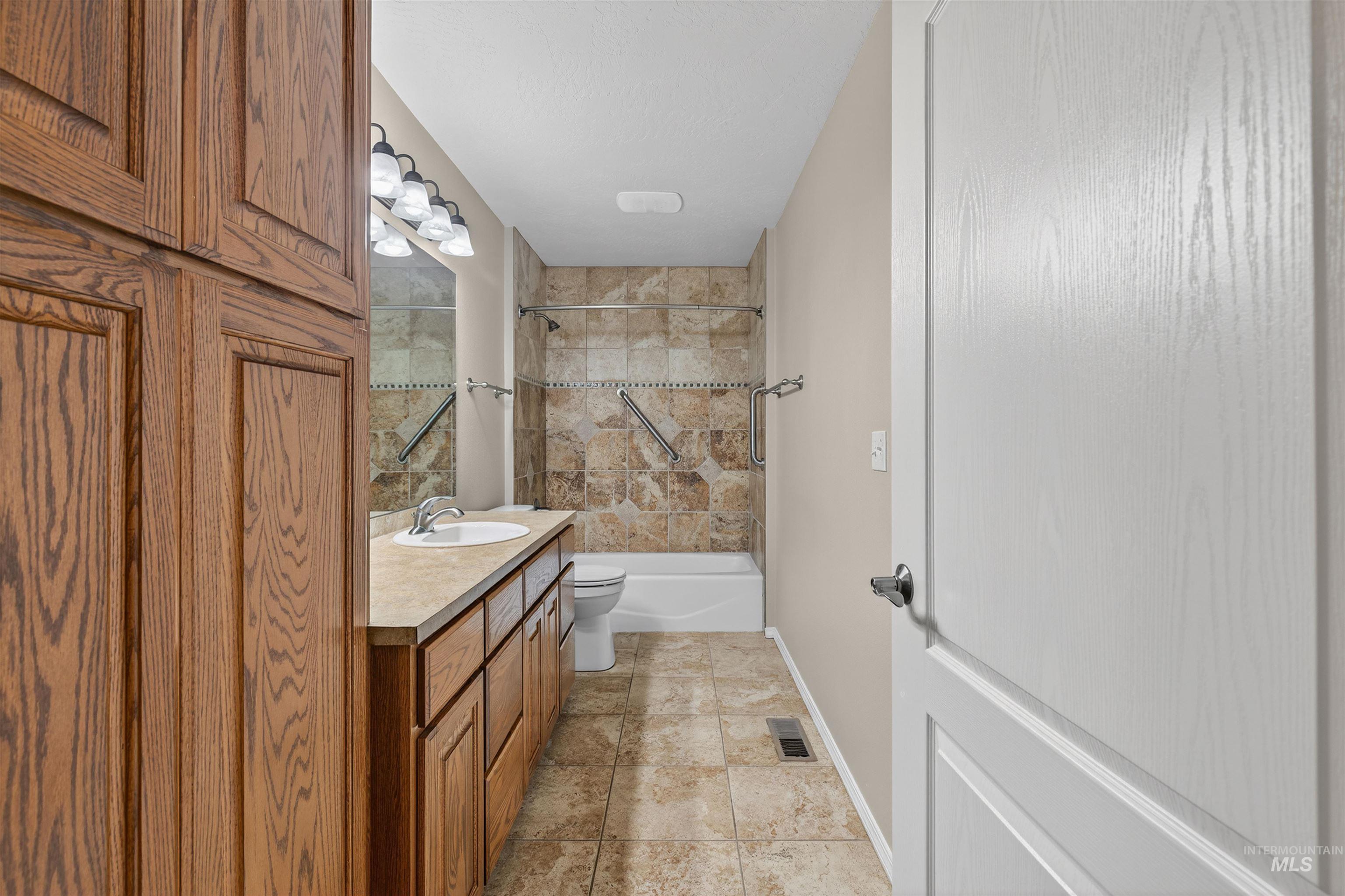 3524 10th Street Property Photo 23