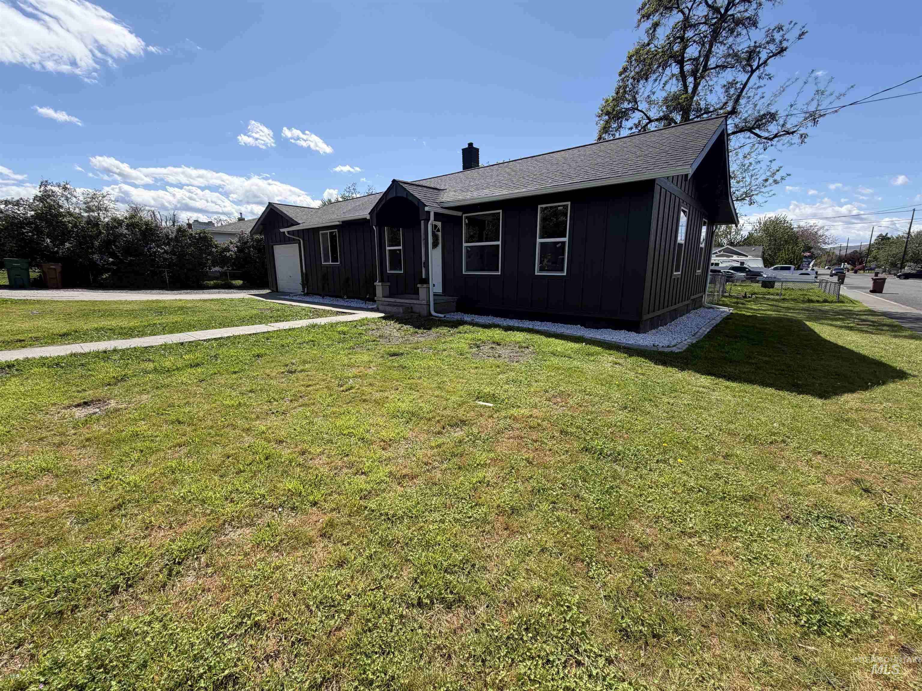 600 11th Street Property Photo 8