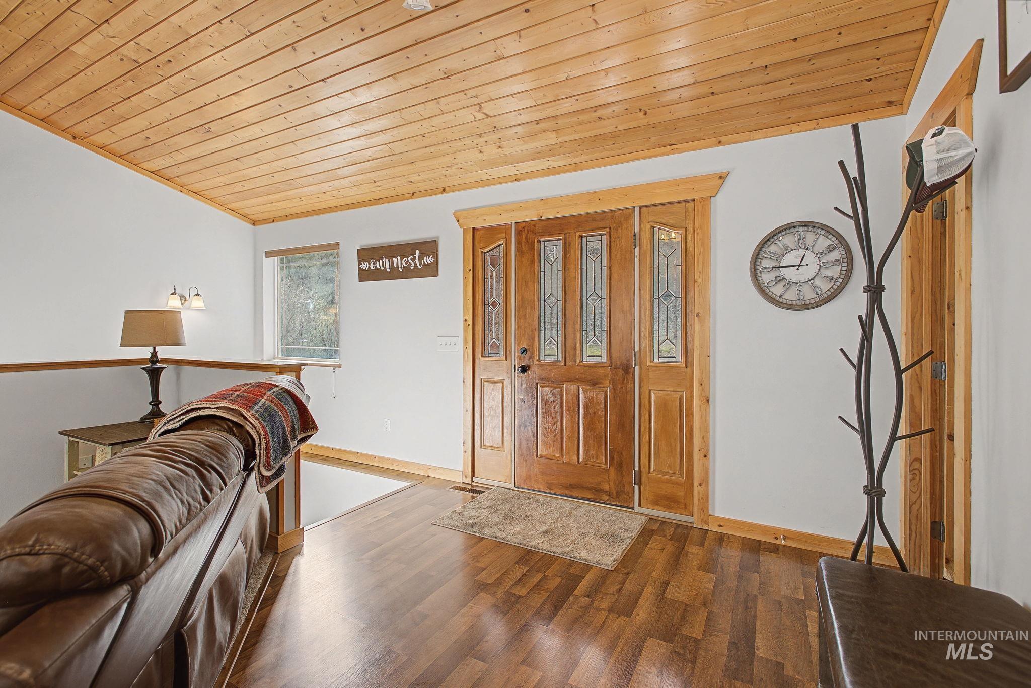 20485 Cottontail Lane Property Photo 4