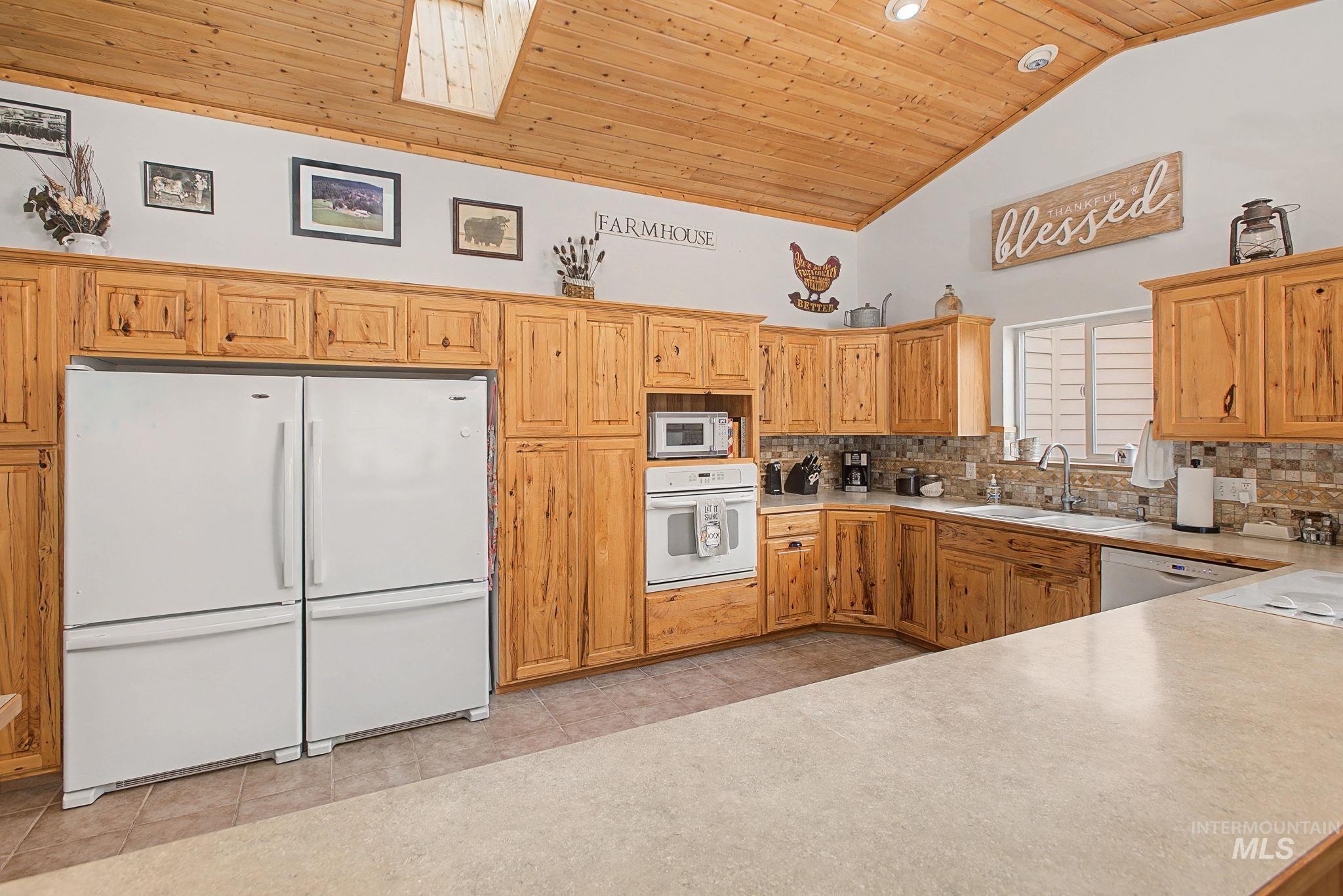 20485 Cottontail Lane Property Photo 7