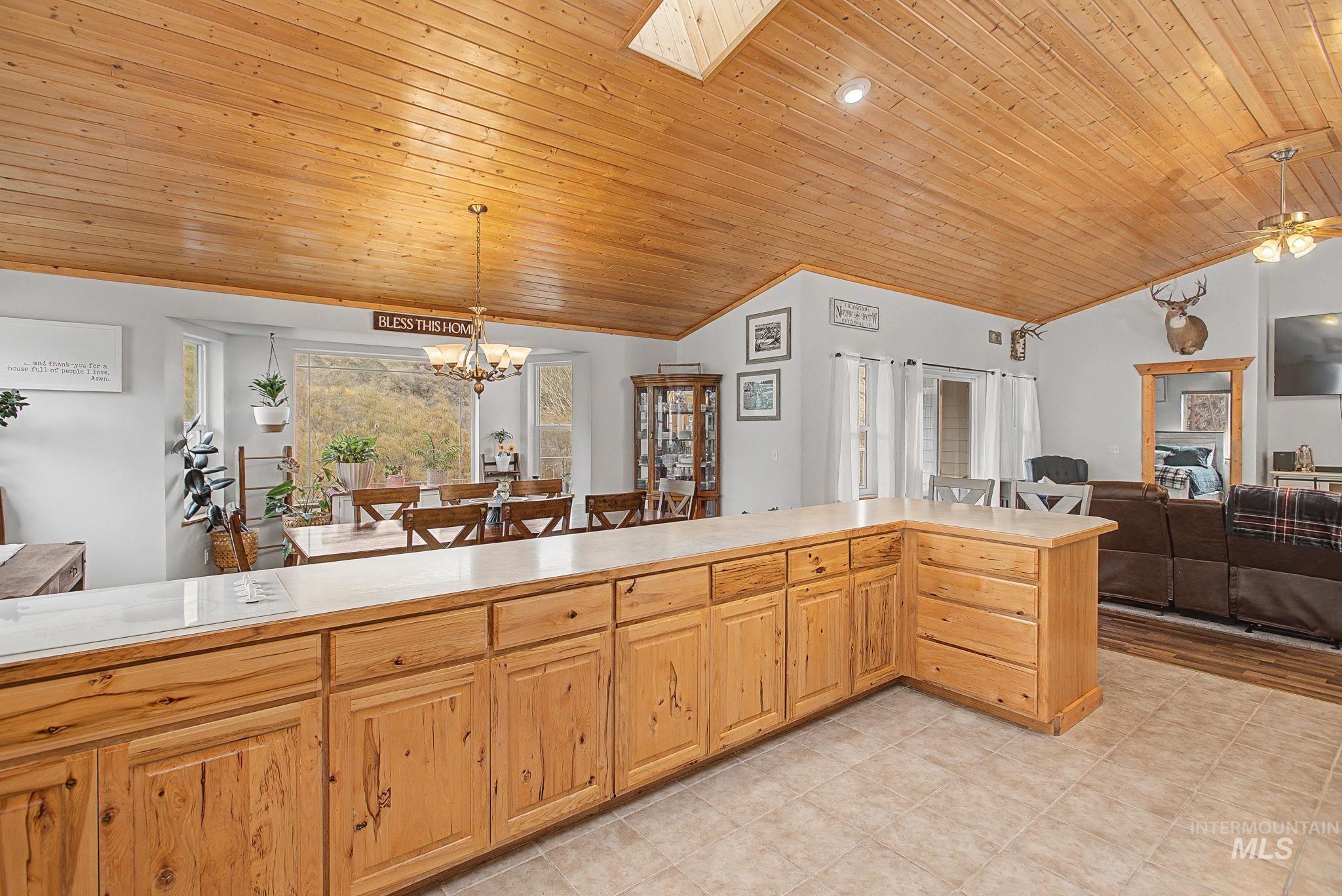 20485 Cottontail Lane Property Photo 10