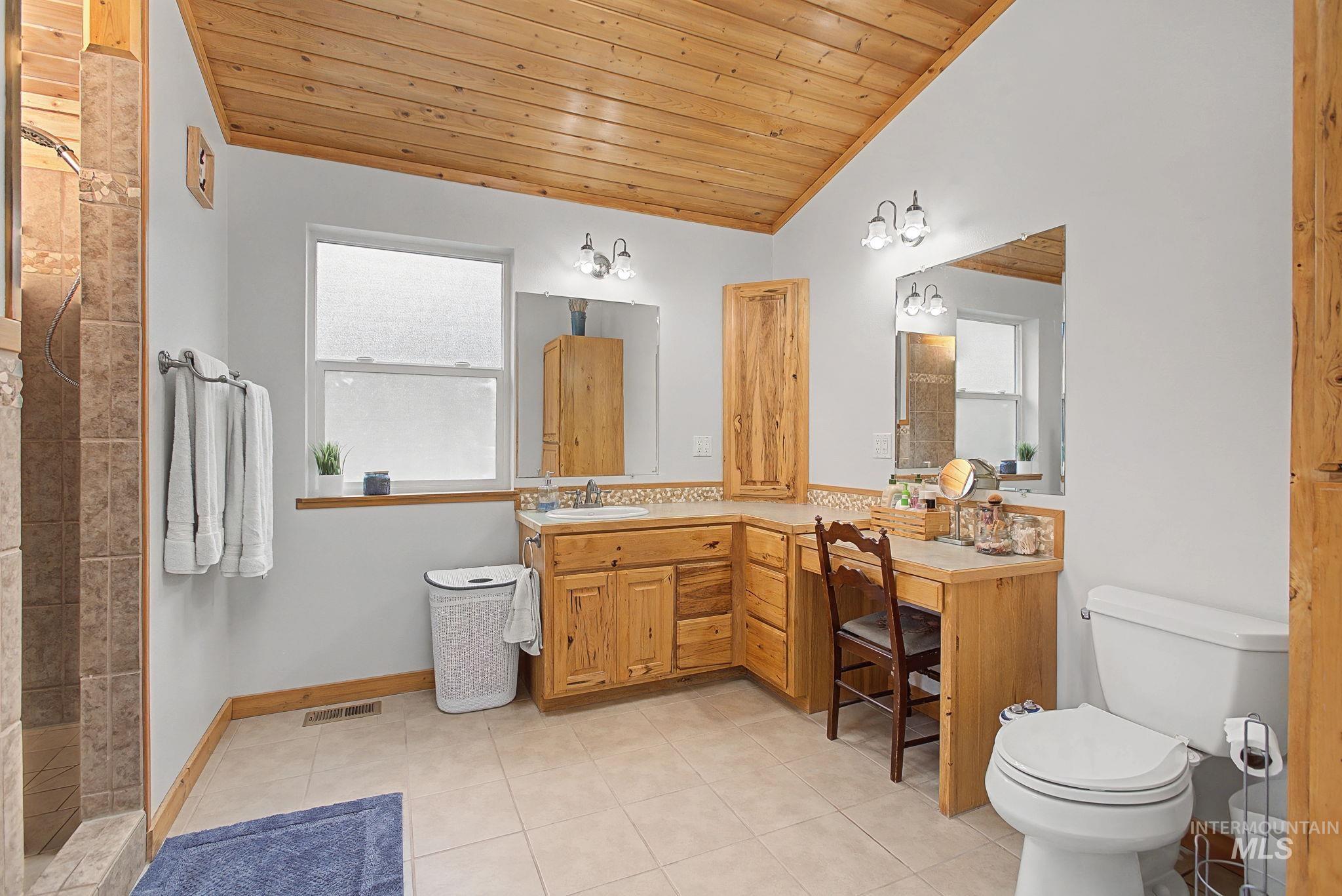 20485 Cottontail Lane Property Photo 16