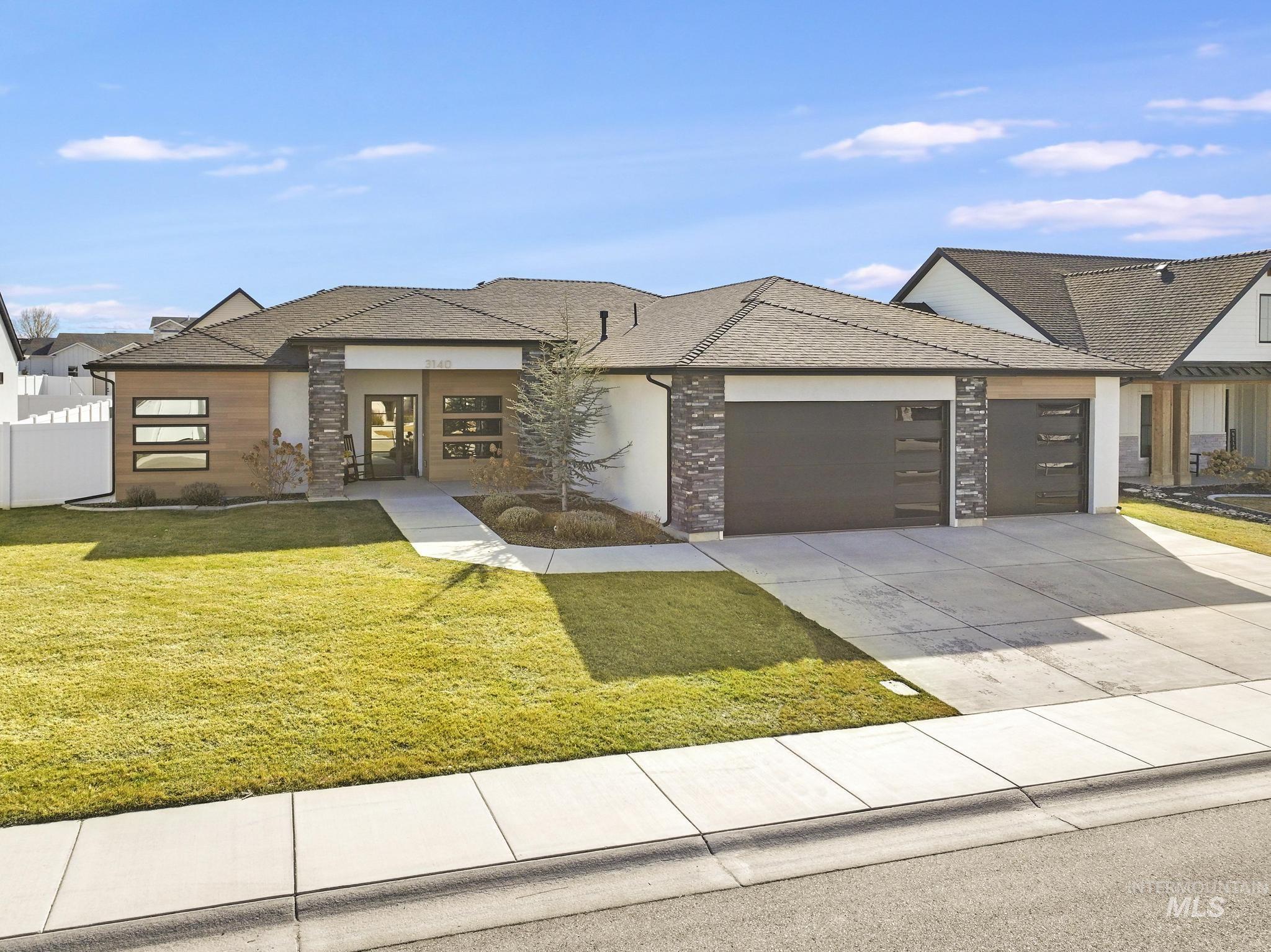 3140 Moonrise Rd Property Photo 1