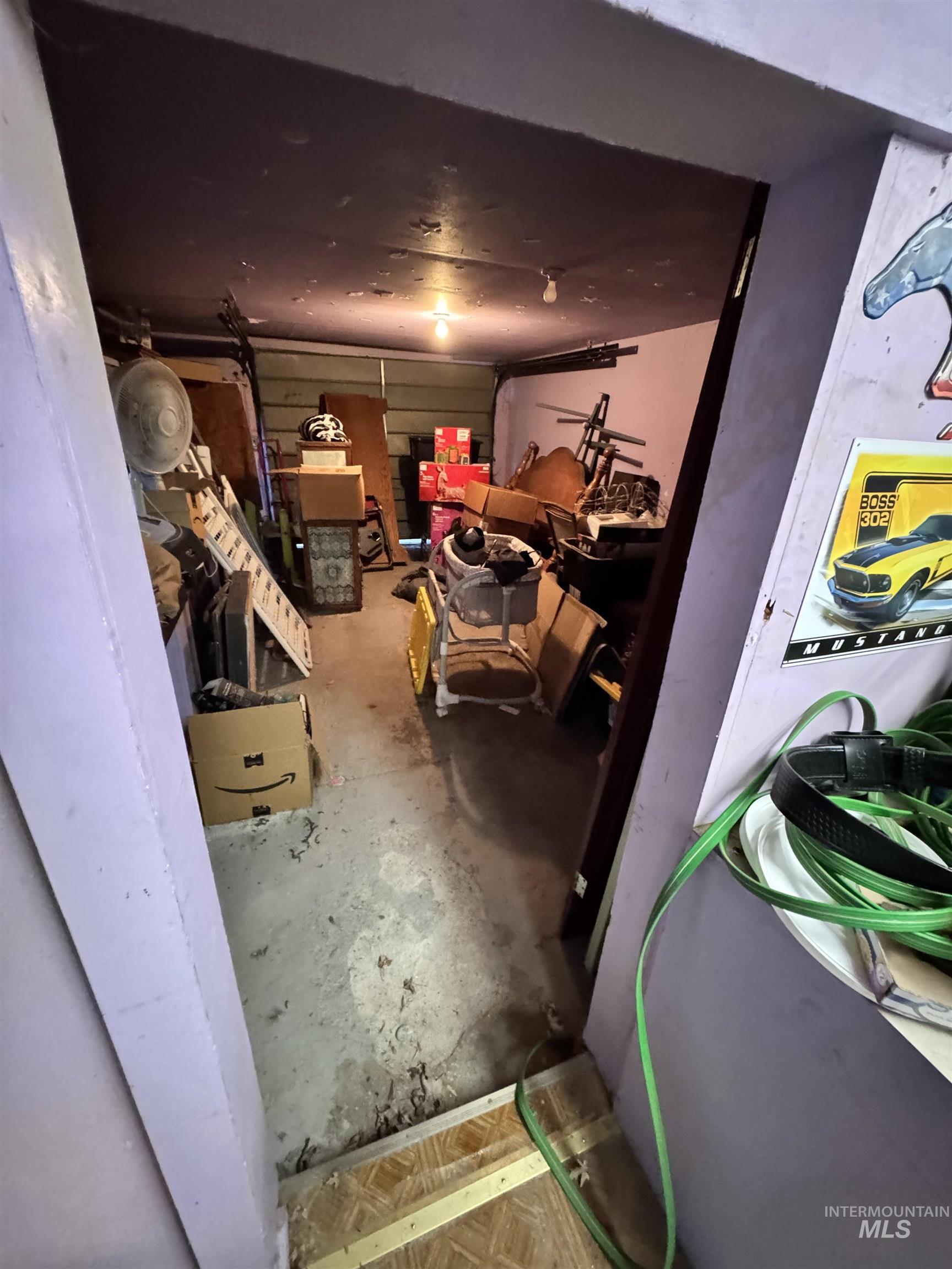 411 S Wardwell Ave Property Photo 14