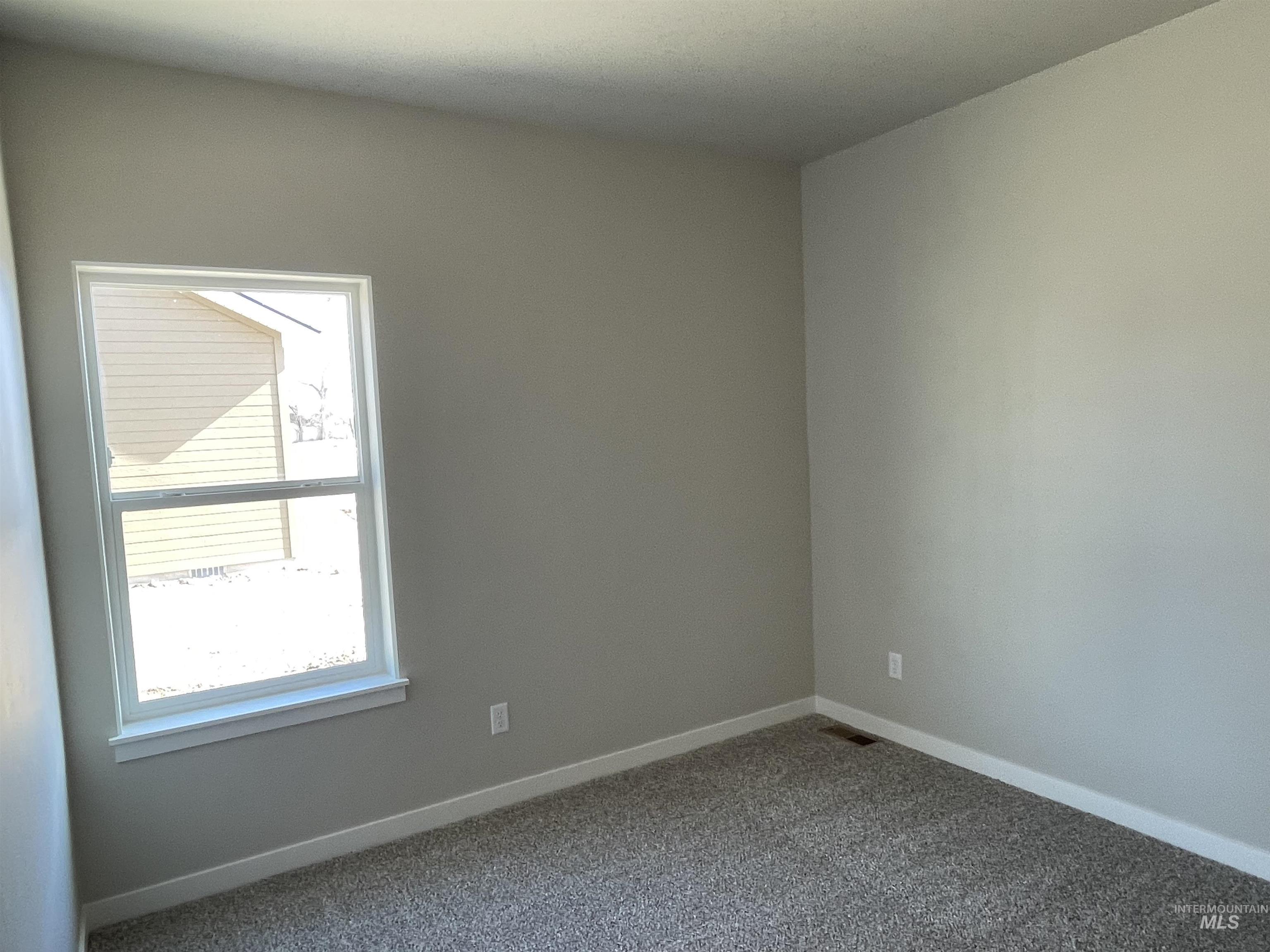 939 Quartz Rd Property Photo 15