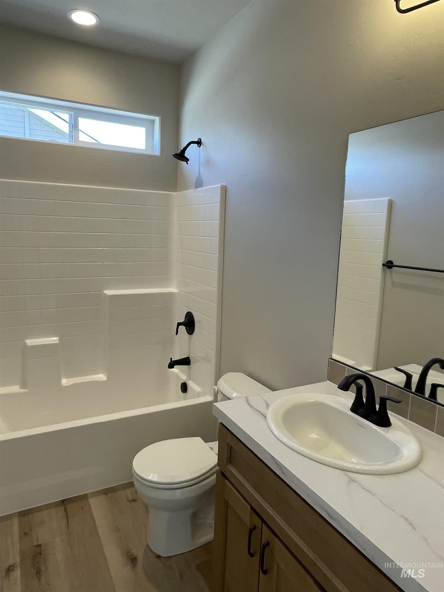 939 Quartz Rd Property Photo 16