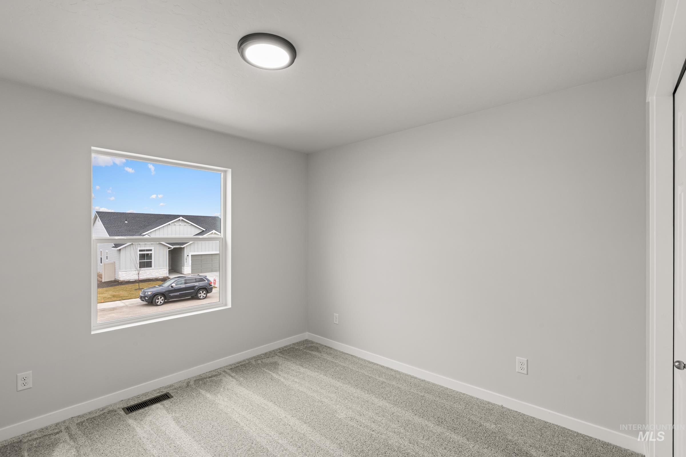 1669 Dyer St Property Photo 16