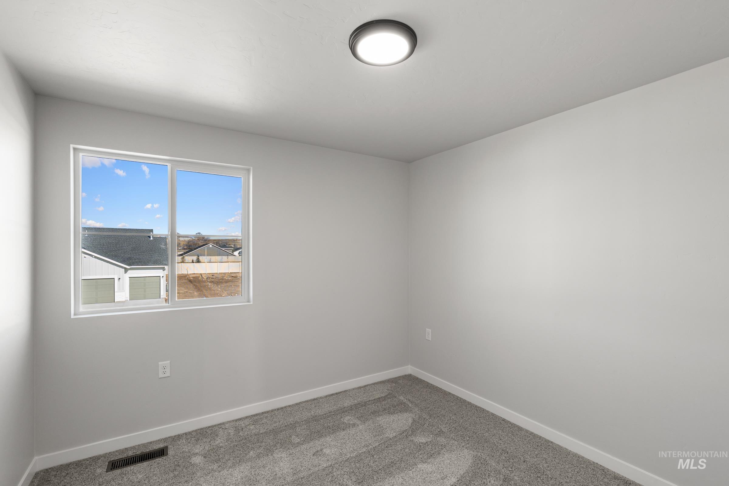 1687 Dyer St Property Photo 18