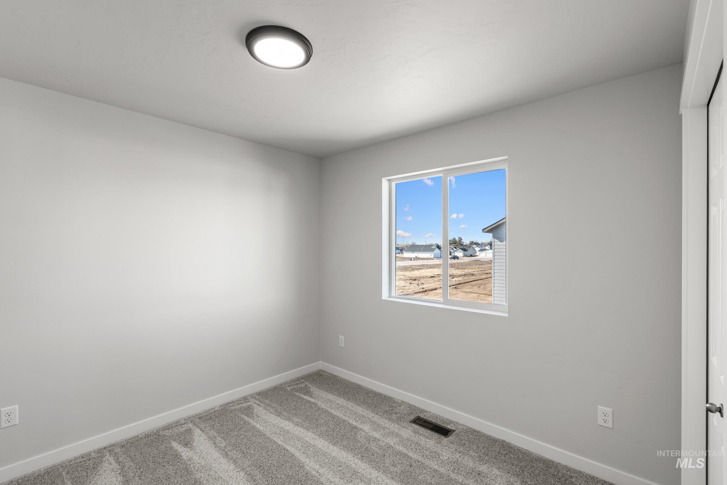 1687 Dyer St Property Photo 21