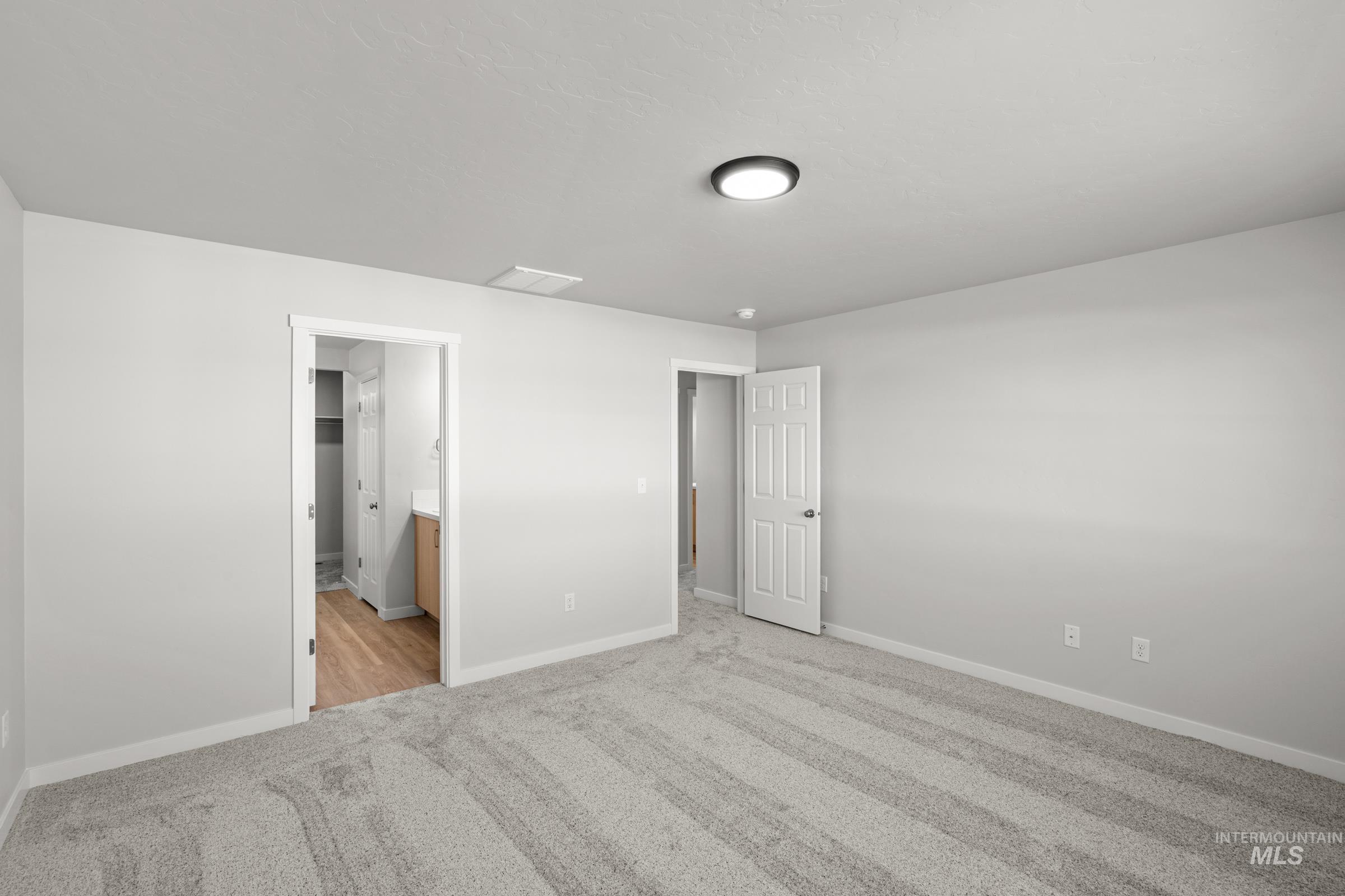 1687 Dyer St Property Photo 24