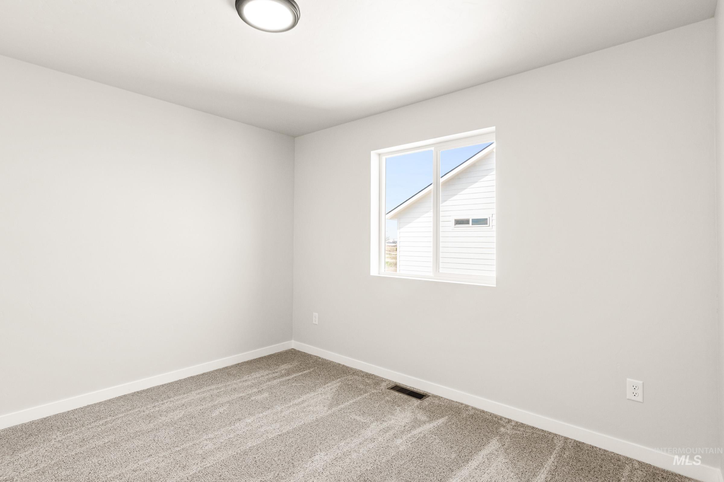 1613 Covington St Property Photo 17