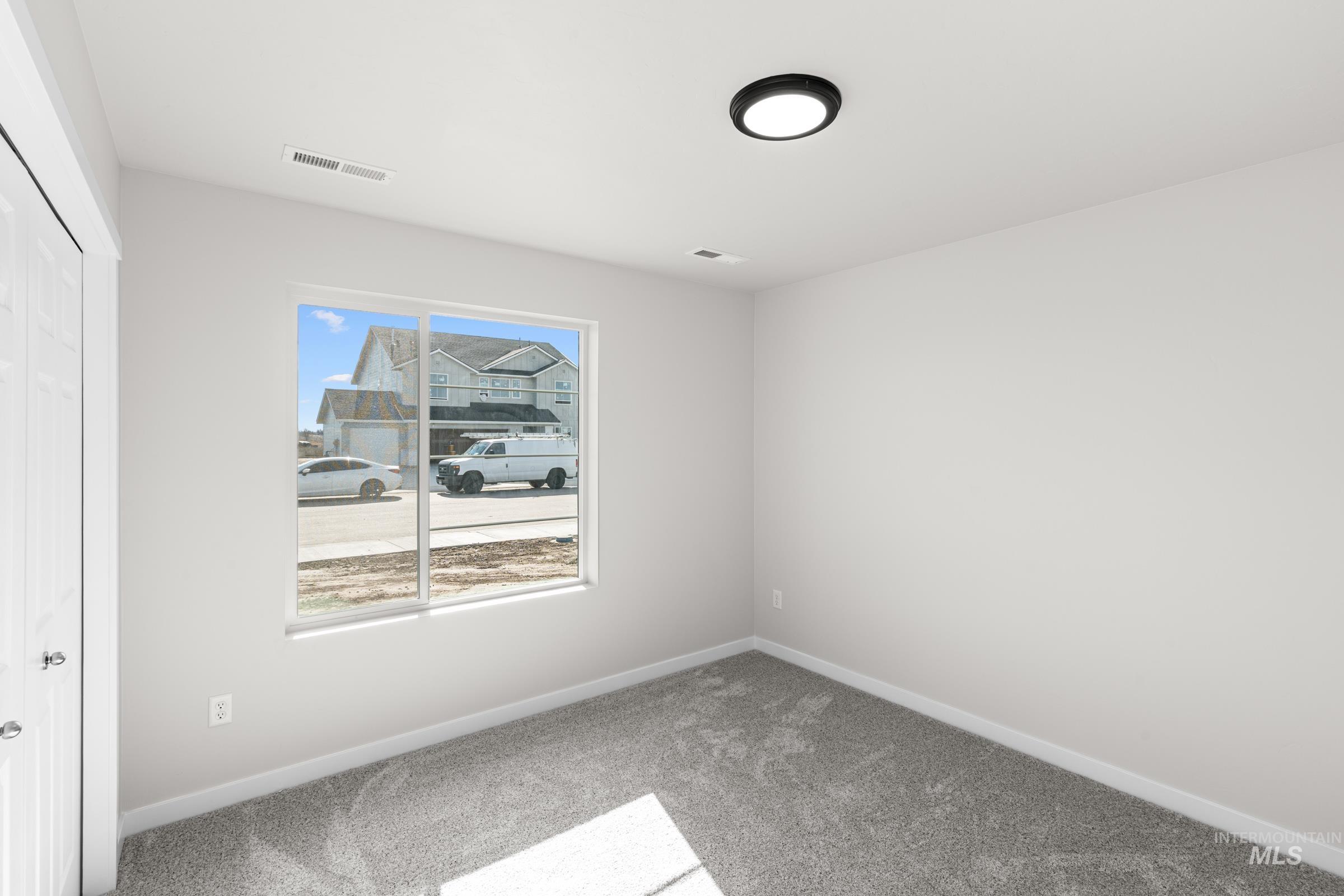 1622 Covington St Property Photo 13