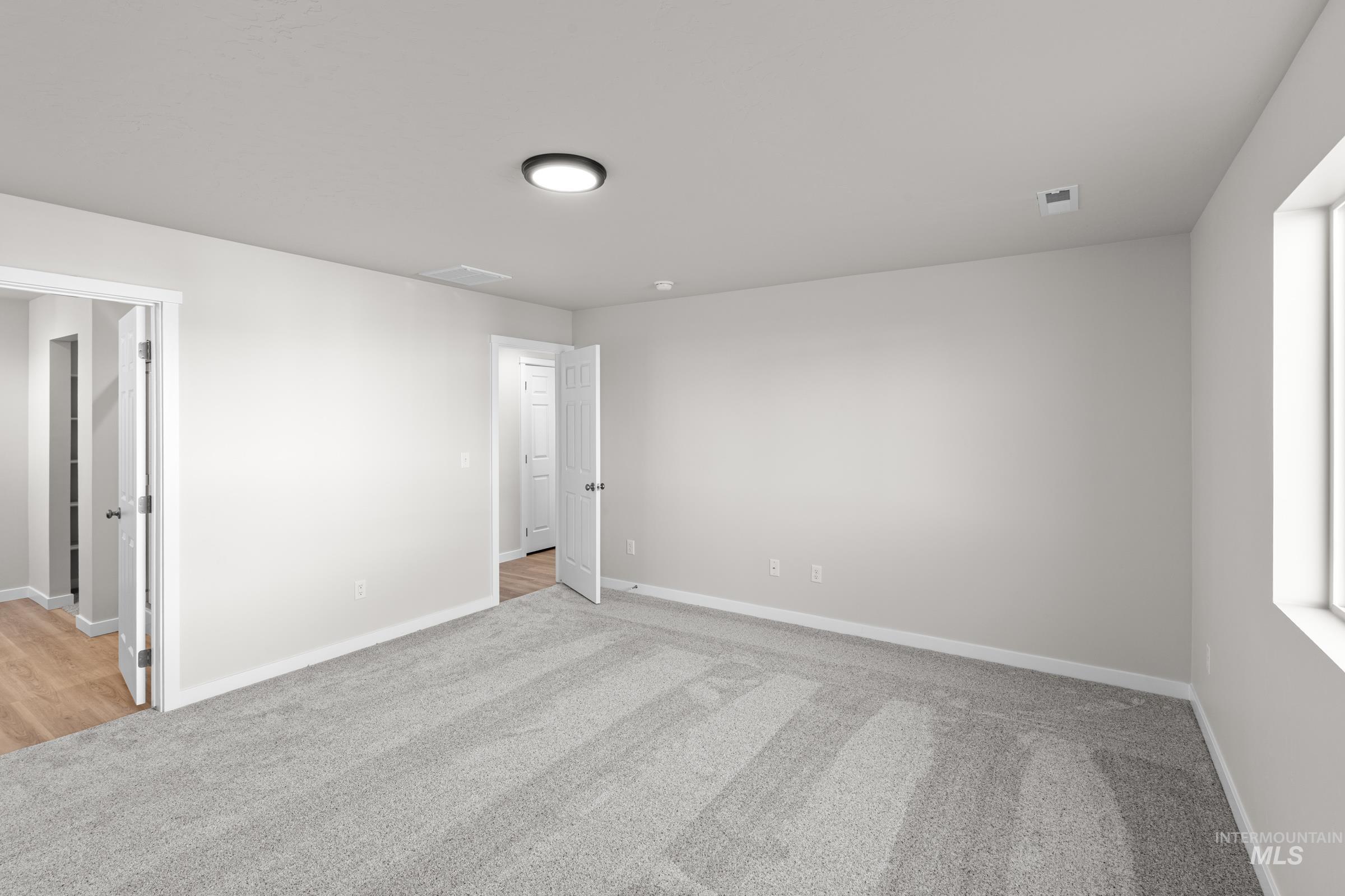 1622 Covington St Property Photo 15