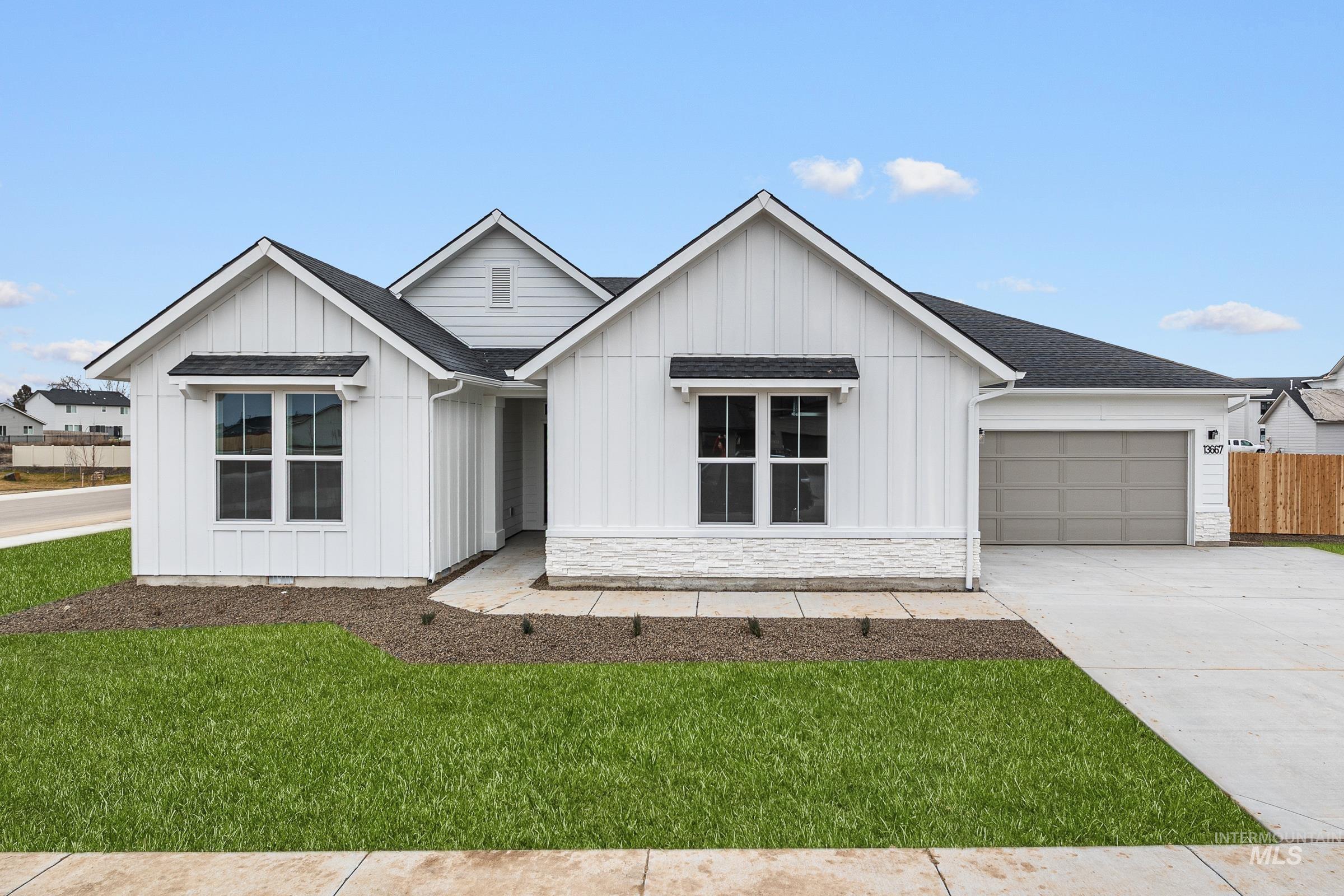 13667 Judson St Property Photo 1