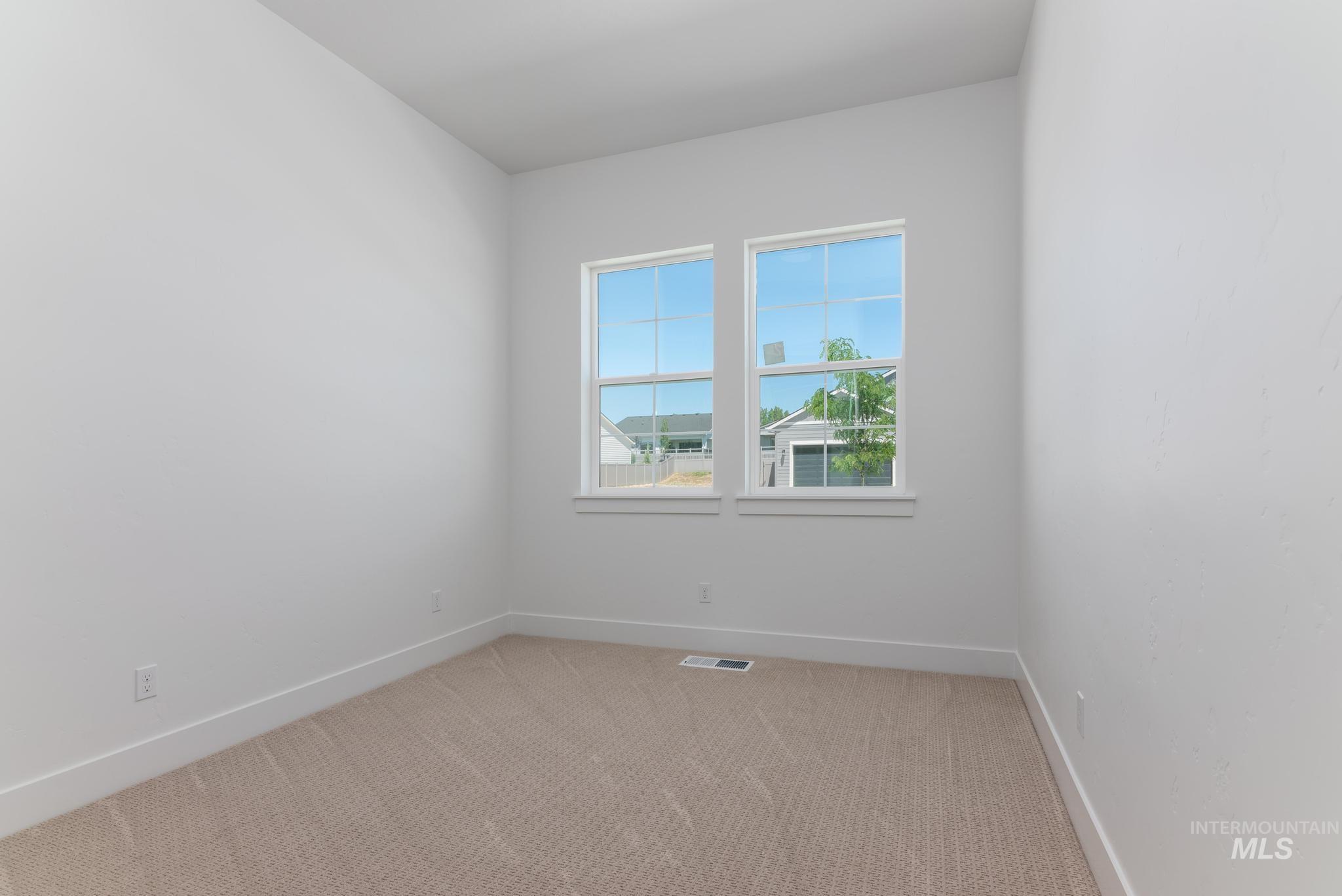 8687 W Stock Bridge St Property Photo 23