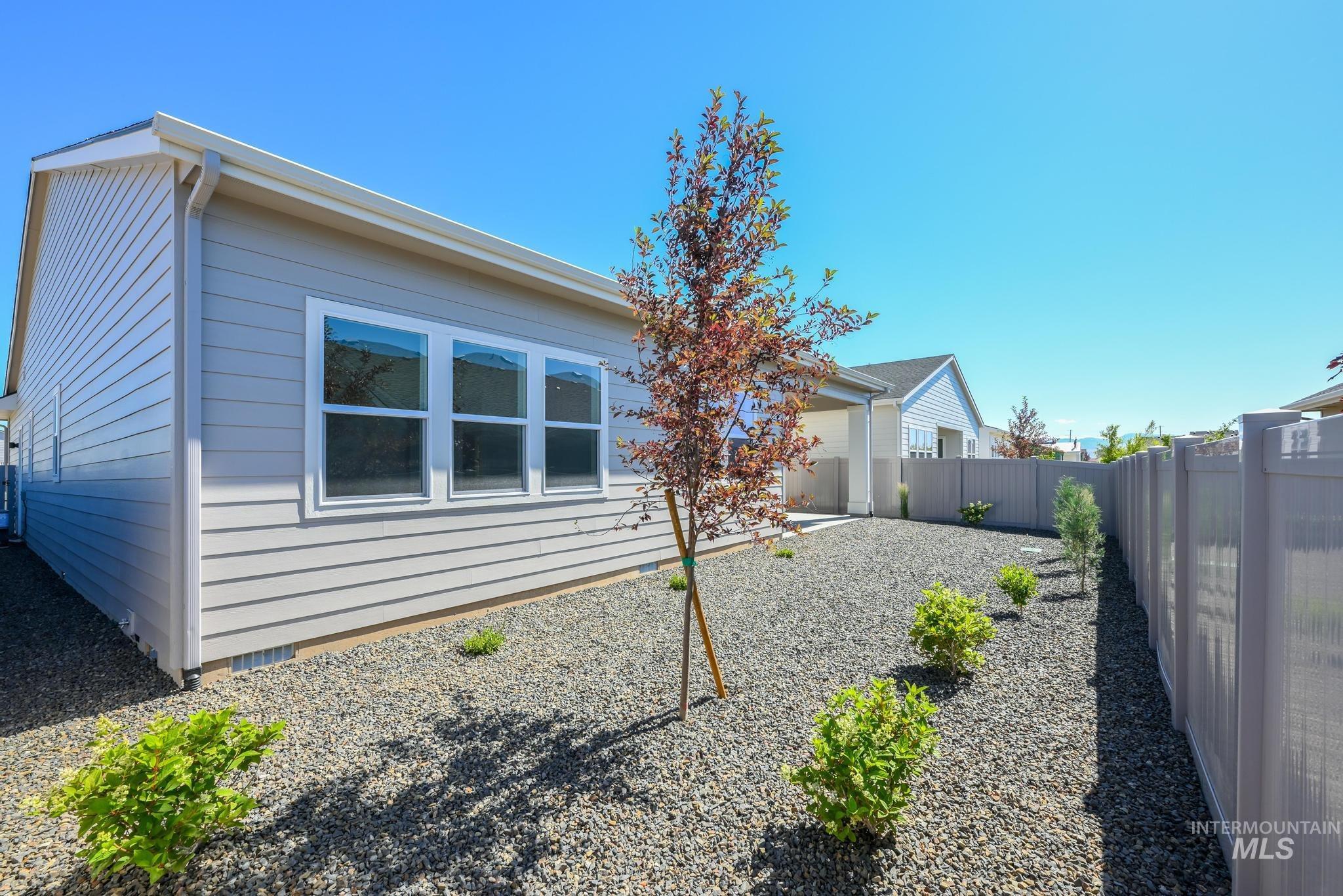 8687 W Stock Bridge St Property Photo 28