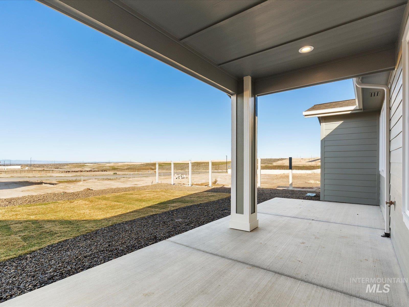 375 S Strut Way Property Photo 37