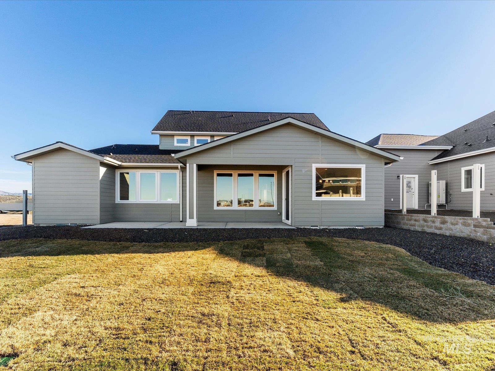 375 S Strut Way Property Photo 40