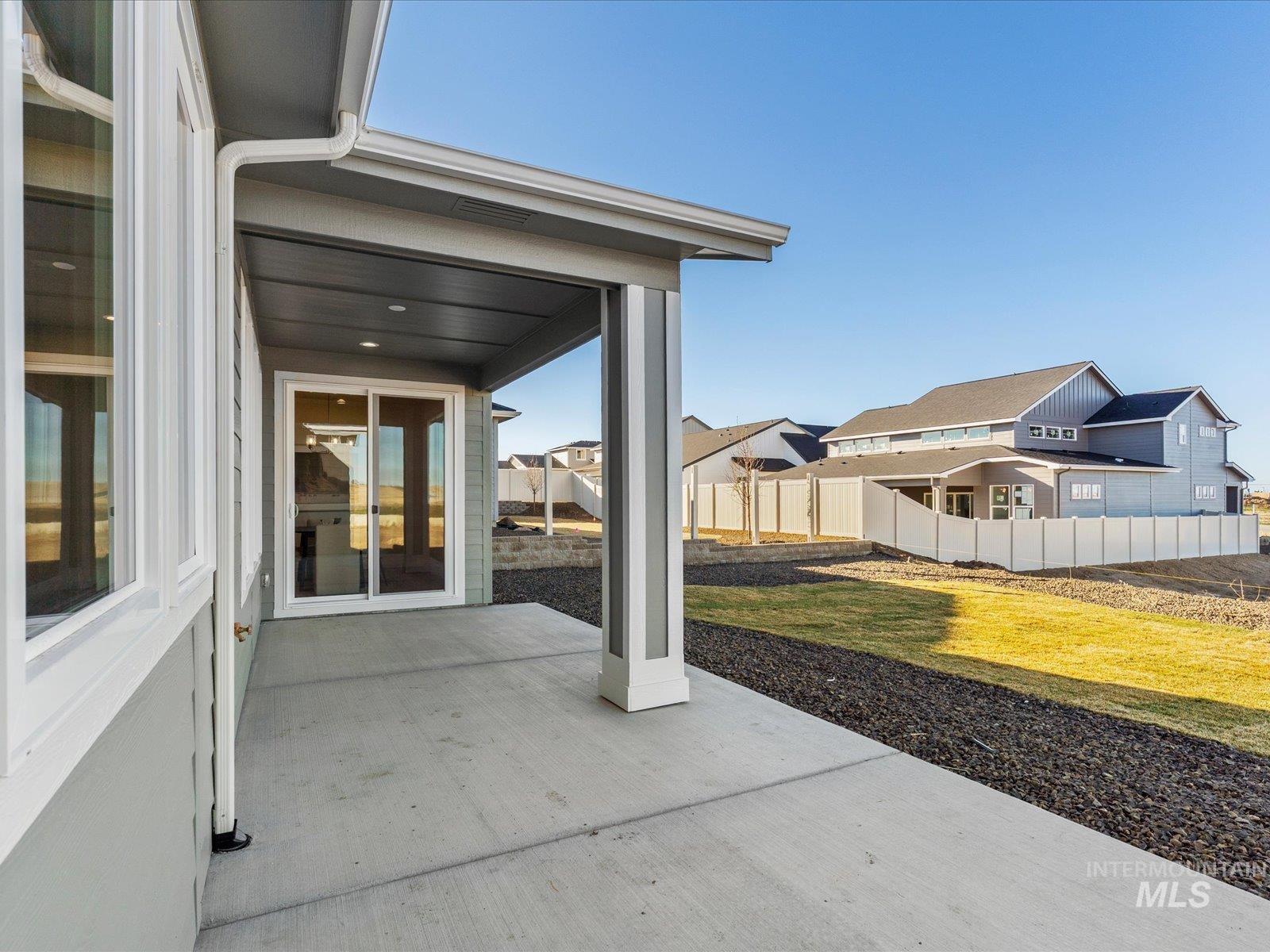 375 S Strut Way Property Photo 41