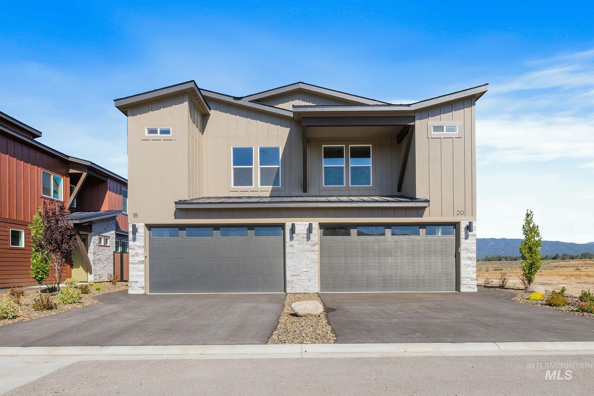 24 Bridger St Property Photo 1