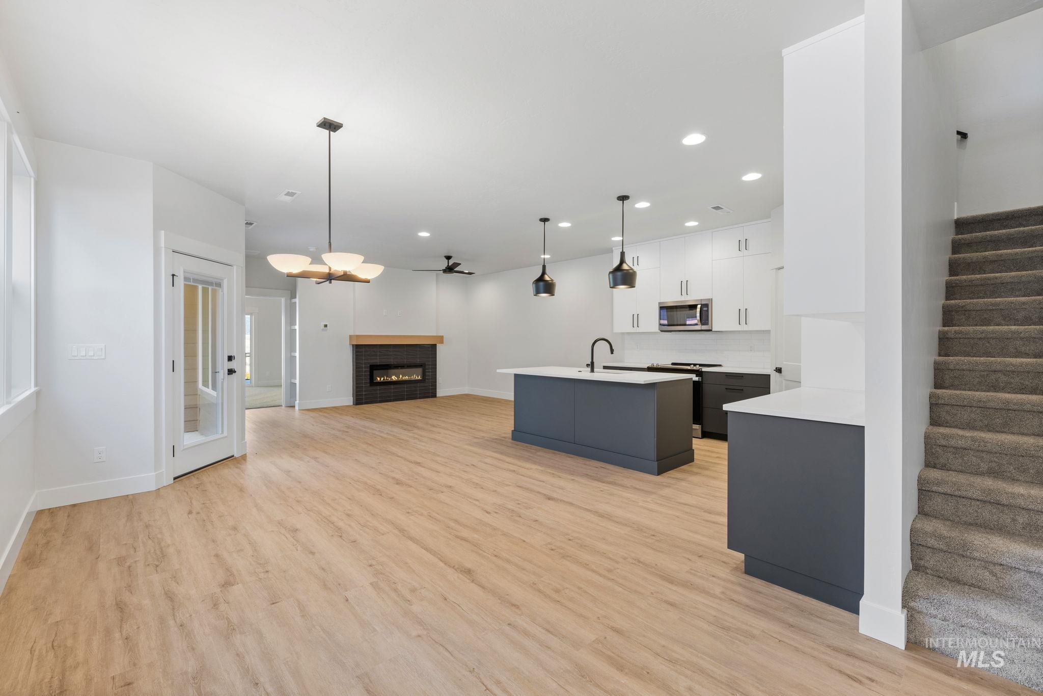 22 Bridger St Property Photo 11