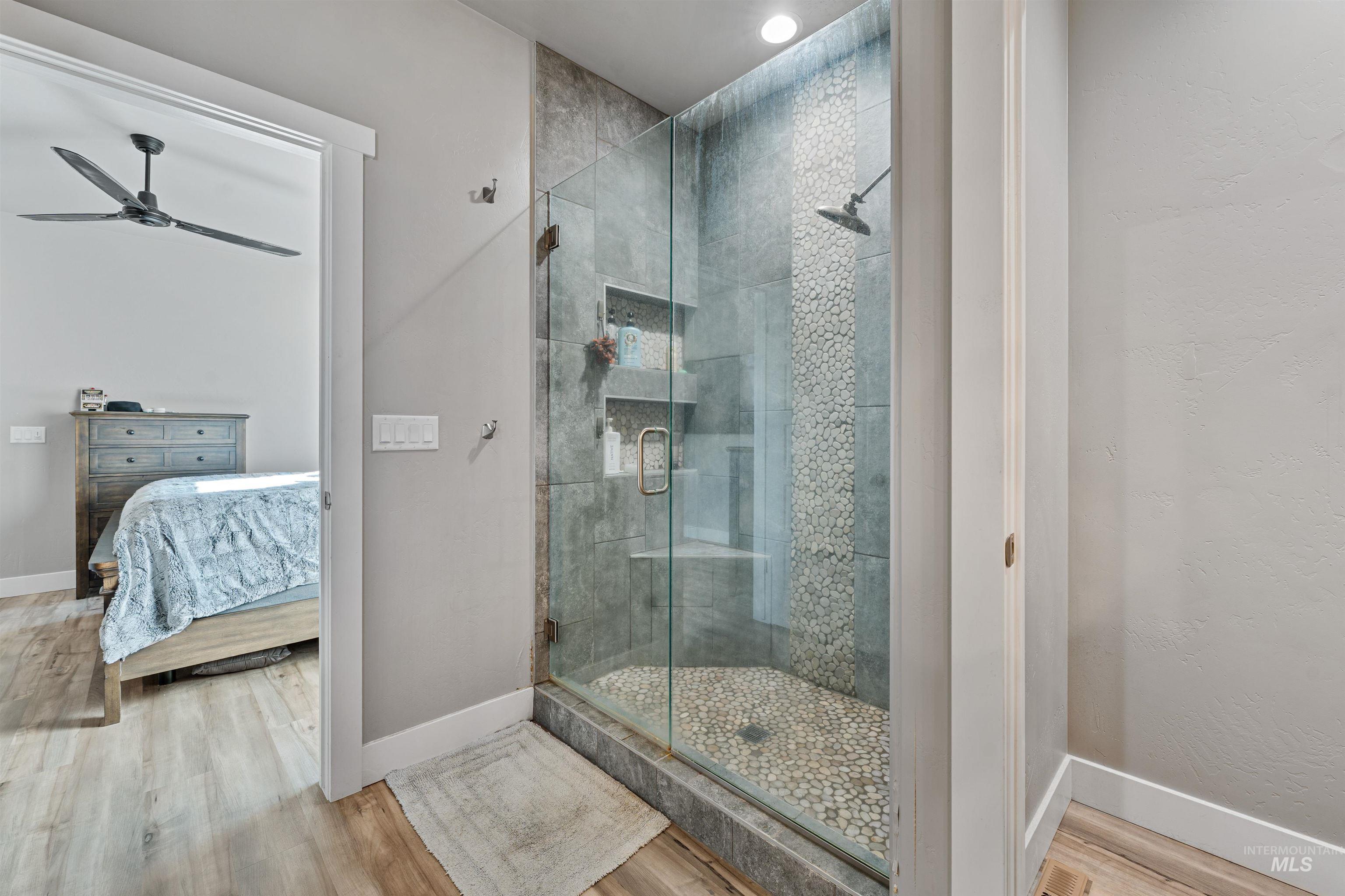 1005 Kenbrook Loop Property Photo 21