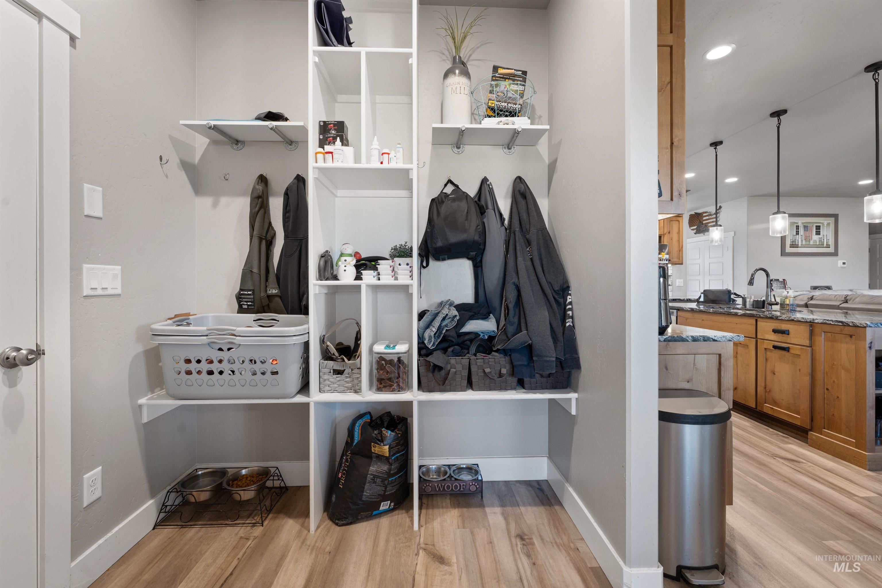 1005 Kenbrook Loop Property Photo 33