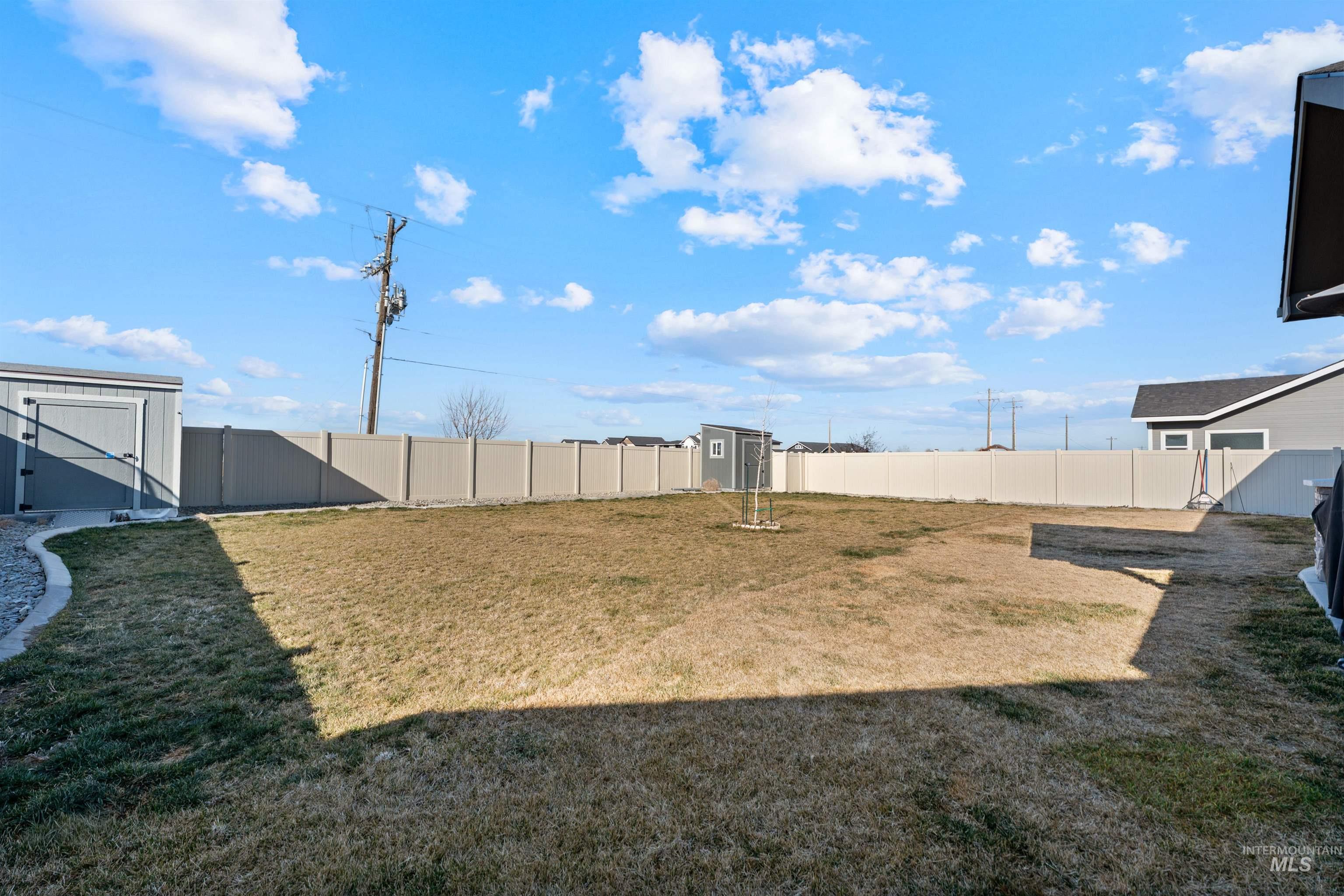 1005 Kenbrook Loop Property Photo 39