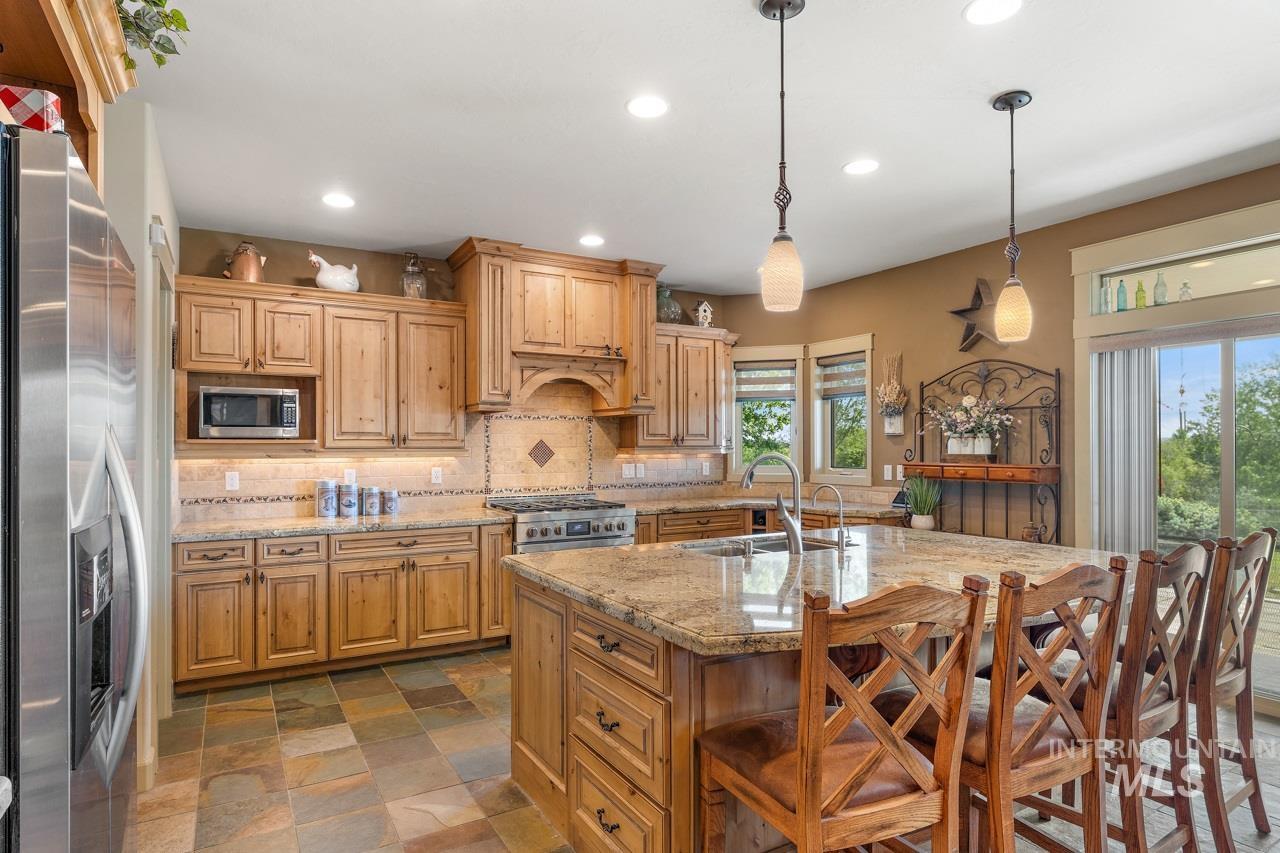4532 Oak Road Property Photo 12