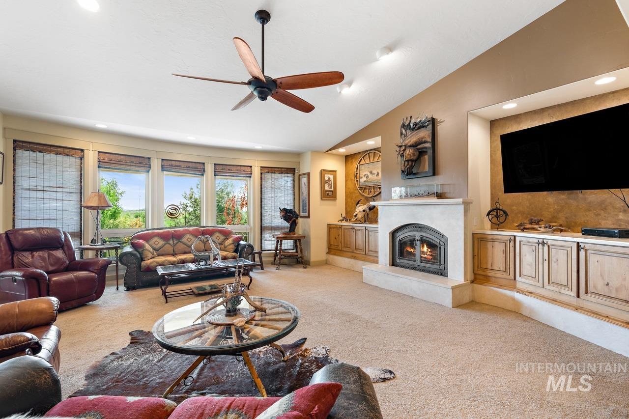 4532 Oak Road Property Photo 17