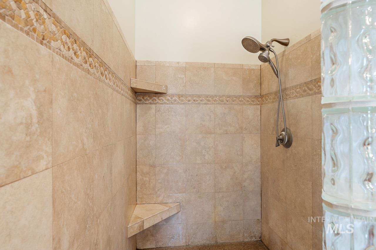 4532 Oak Road Property Photo 24
