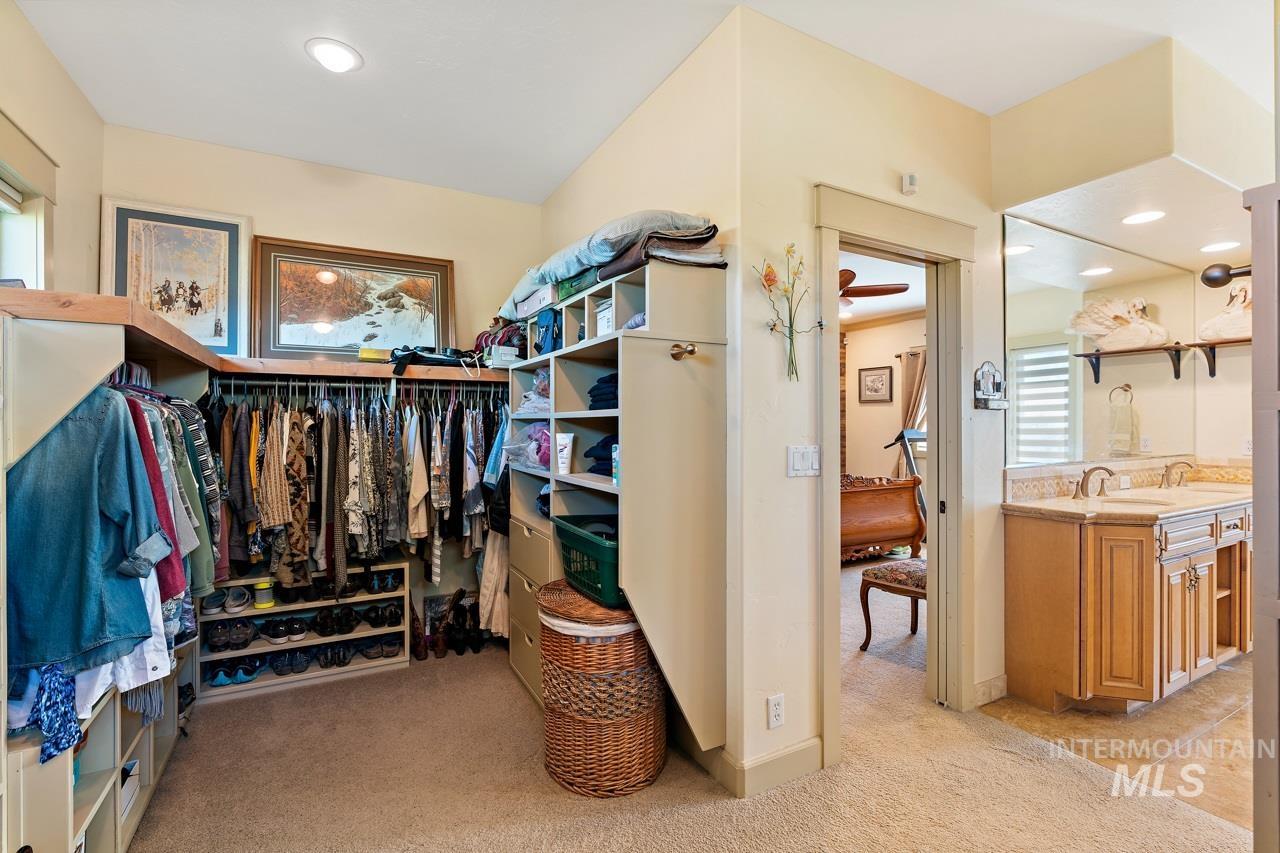 4532 Oak Road Property Photo 25