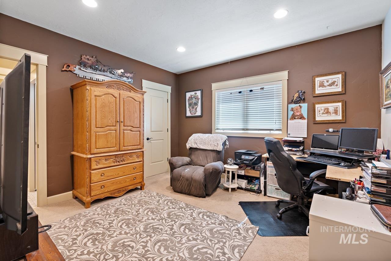 4532 Oak Road Property Photo 30