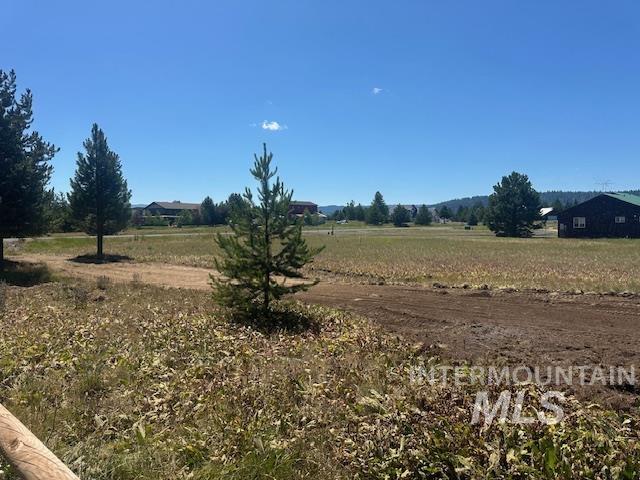 969 Valley View Dr Property Photo 13