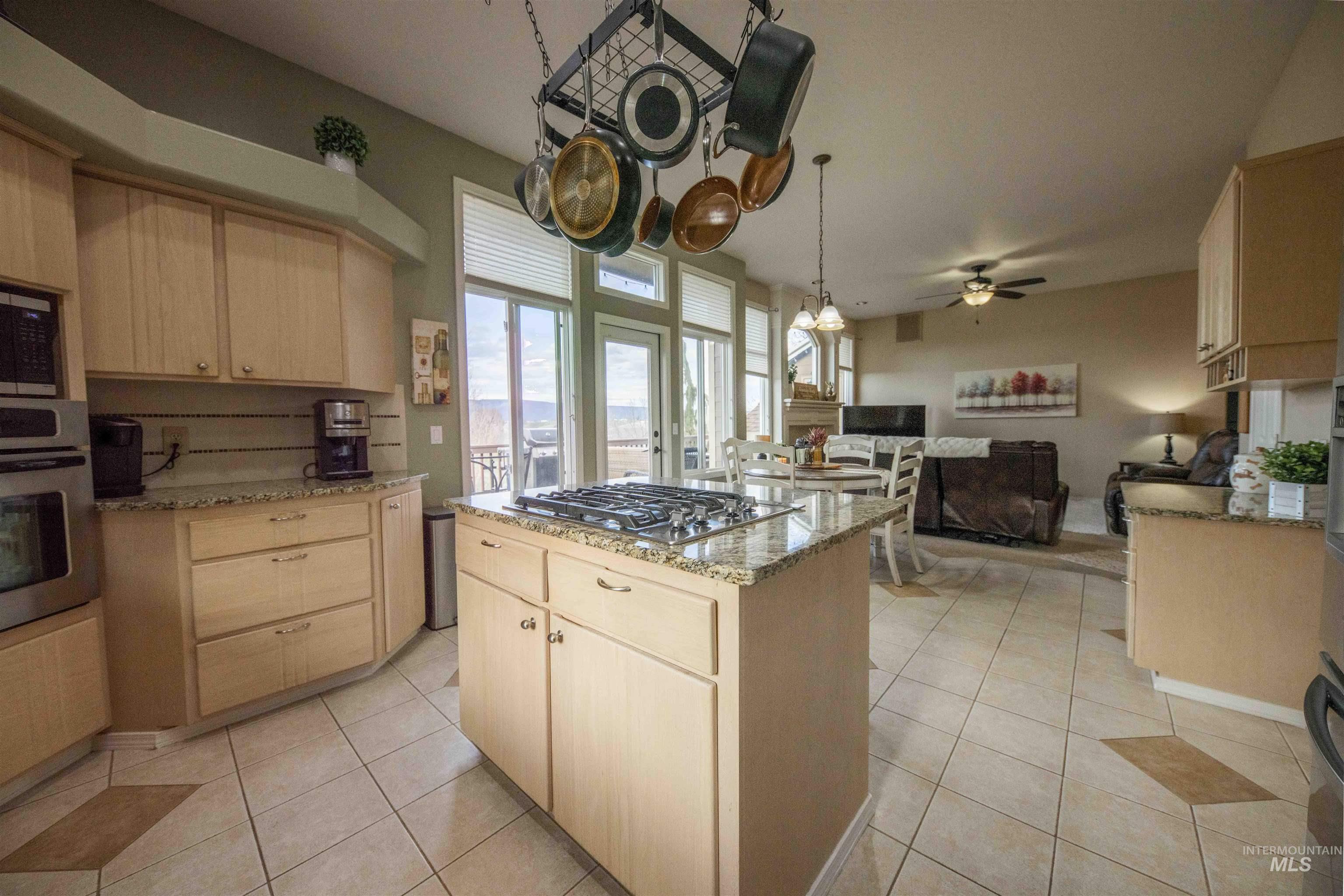 3780 Nicklaus Drive Property Photo 10